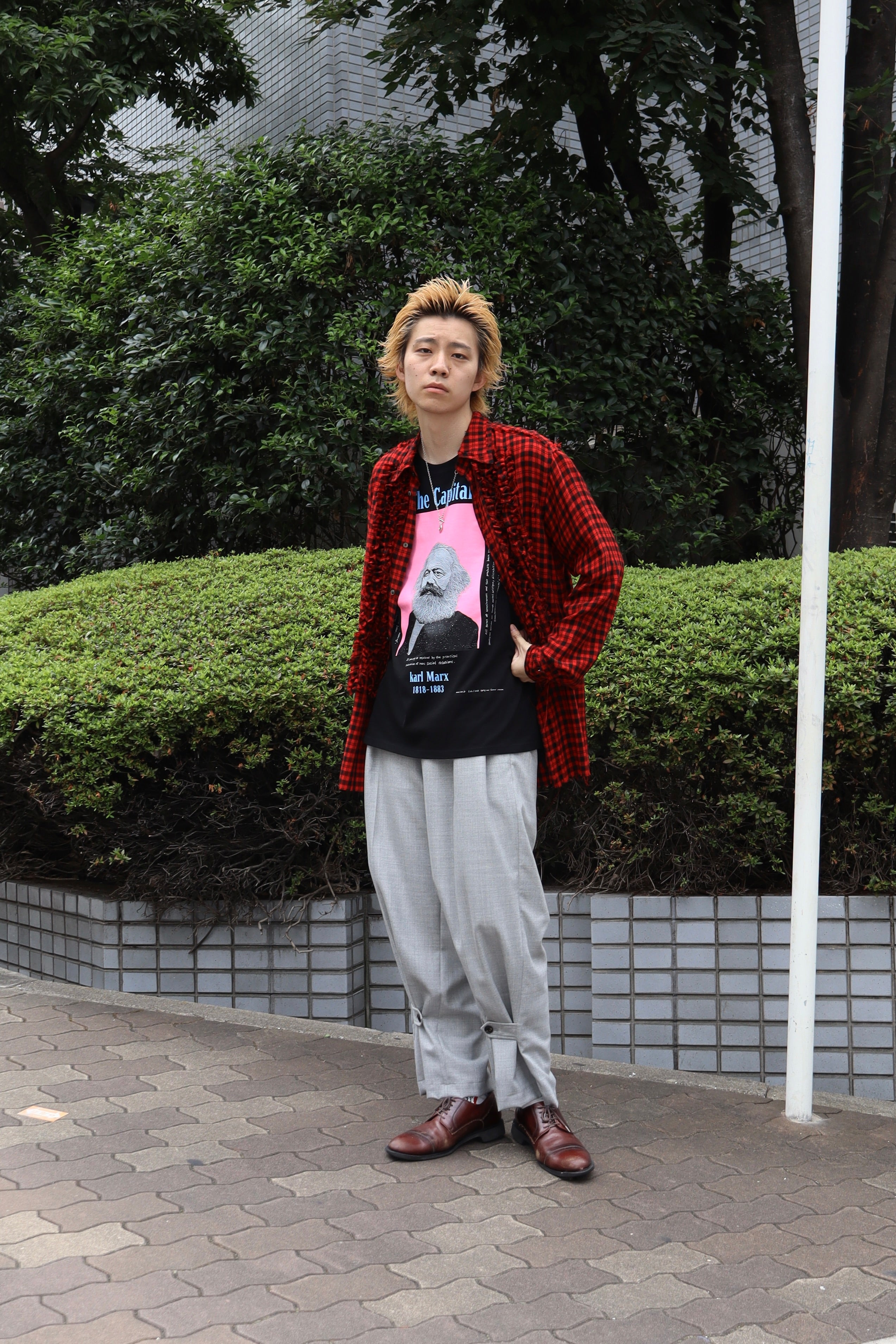 Big Size Slit T-SH – PALETTE art alive ONLINE STORE