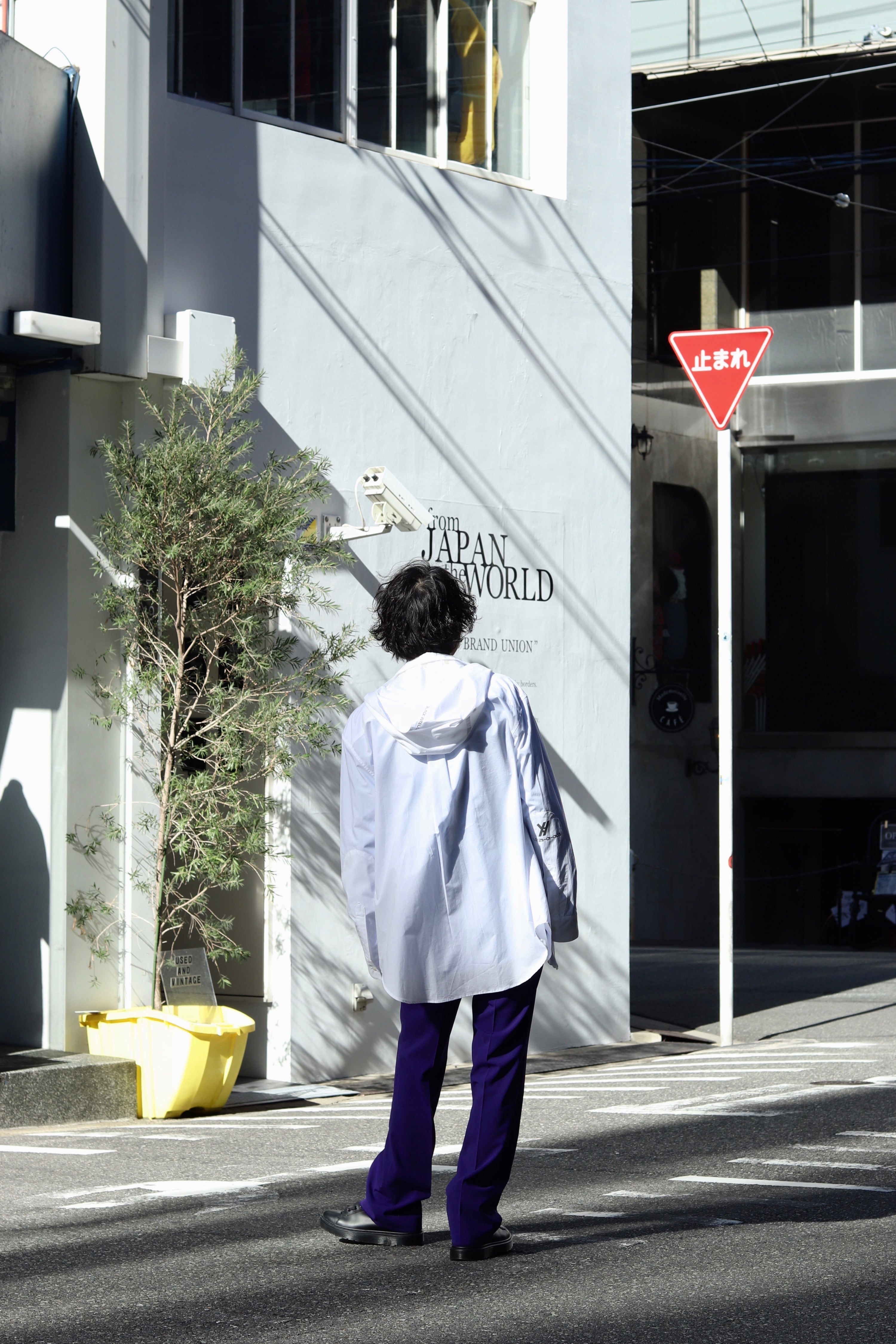 YUKI HASHIMOTO DETACHABLE HOODED SHIRTS – PALETTE art alive ONLINE