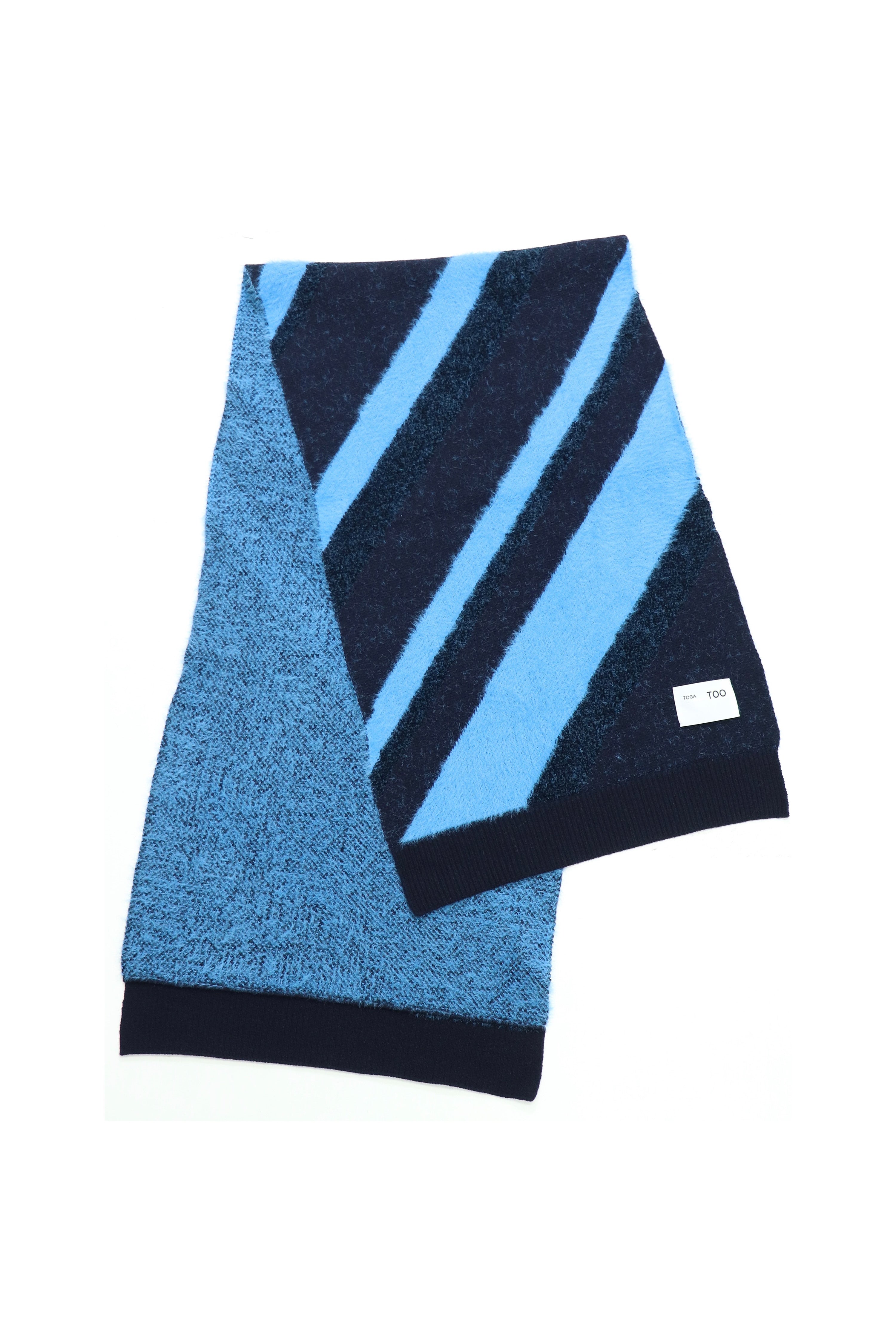 TOGA VIRILIS(トーガ ビリリース)のRegimental knit stole NAVYの通販