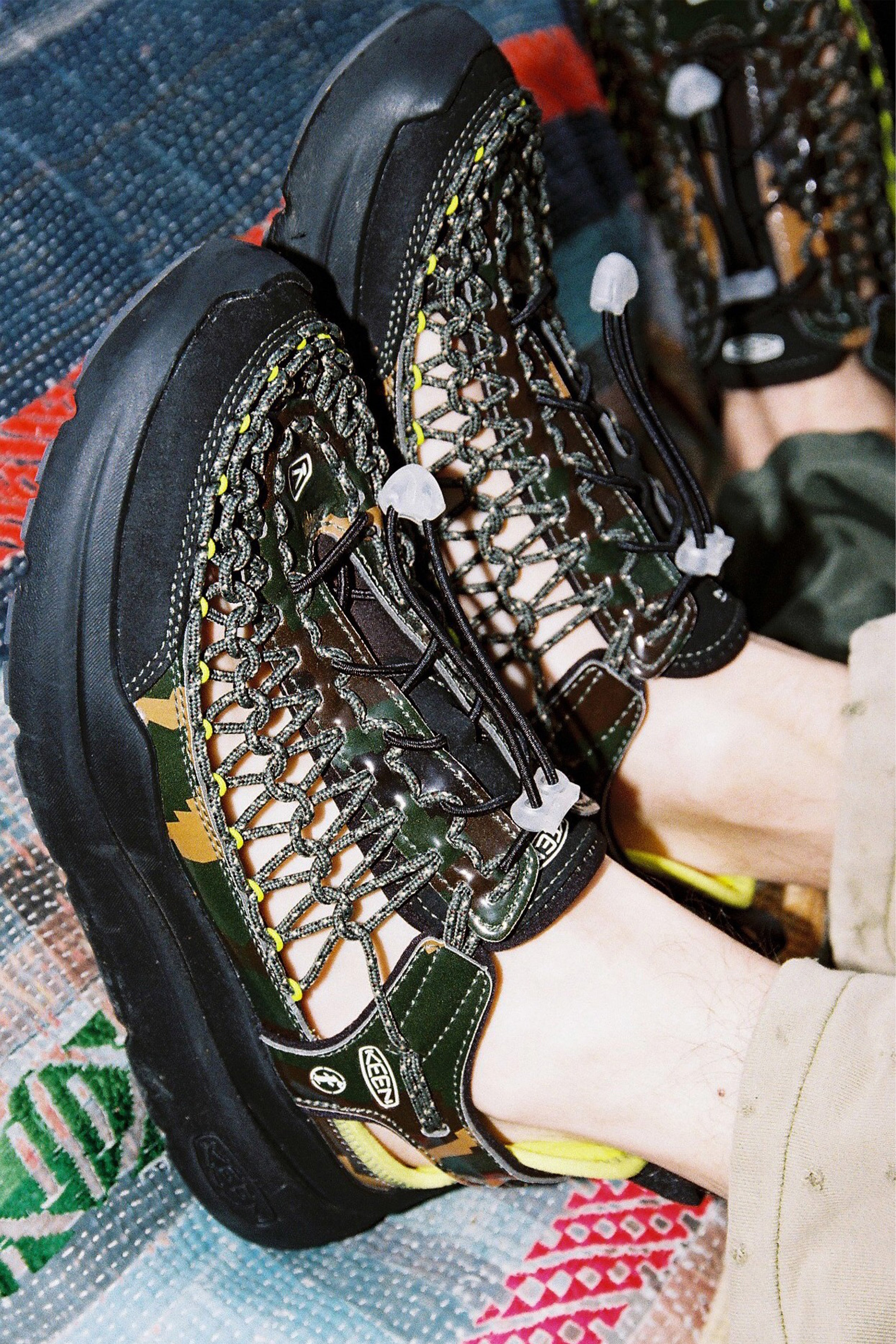 KEEN UNEEK WK （ユニーク ダブルケー）FAFコラボ 完売品 ユニーク ダブルケー | KEEN公式オンラインストア