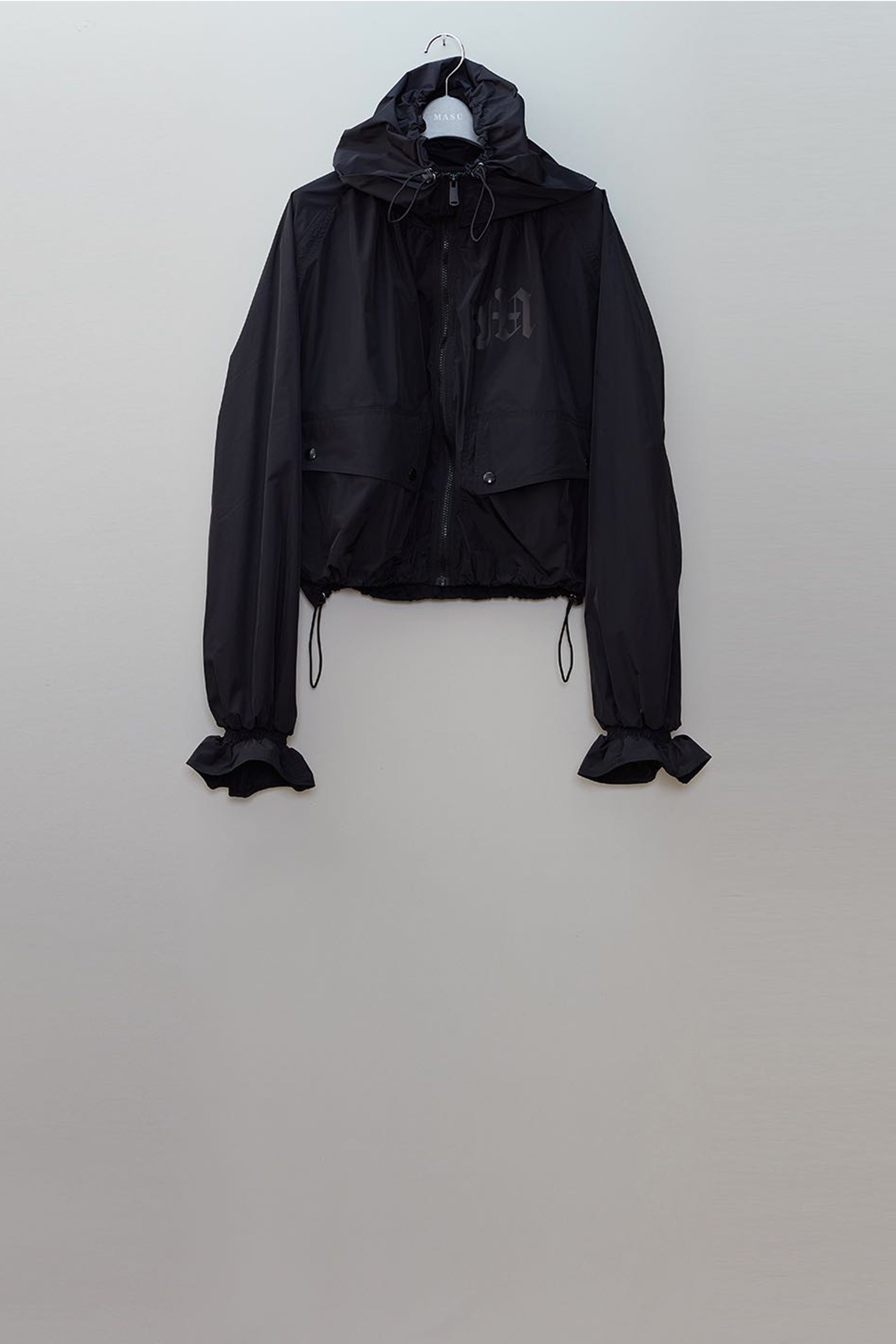 MASU(エムエーエスユー)のNYLON HOODED JACKET BLACKの通販｜PALETTE