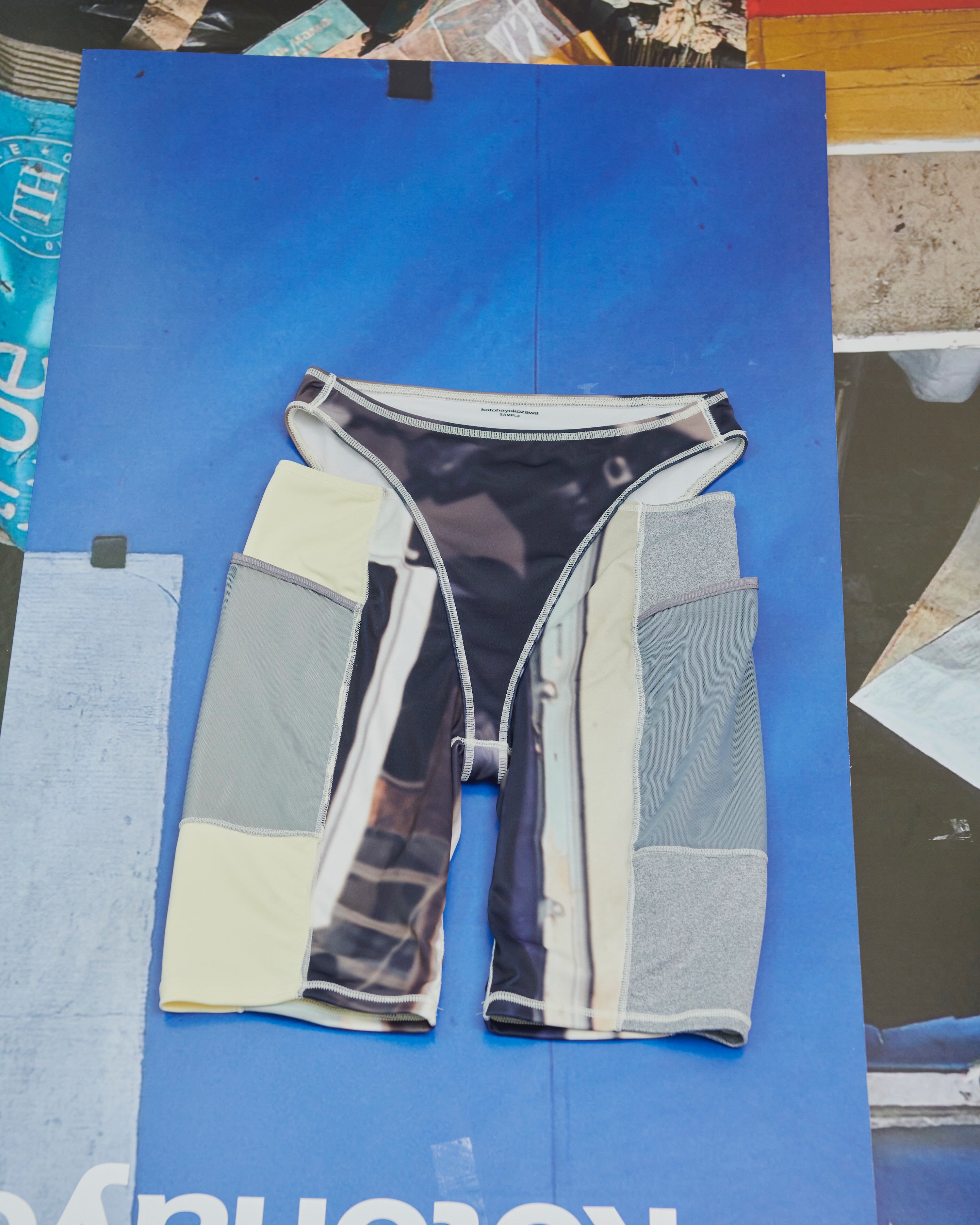 kotohayokozawa(コトハヨコザワ)のPANELLED CYCLE SHORTSの通販