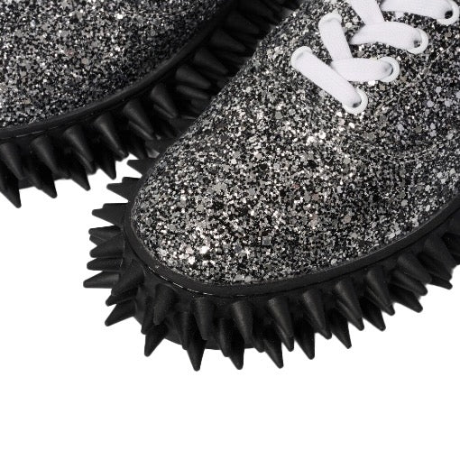 doublet(ダブレット)のGLITTER SPIKE SNEAKER SILVERの通販｜PALETTE