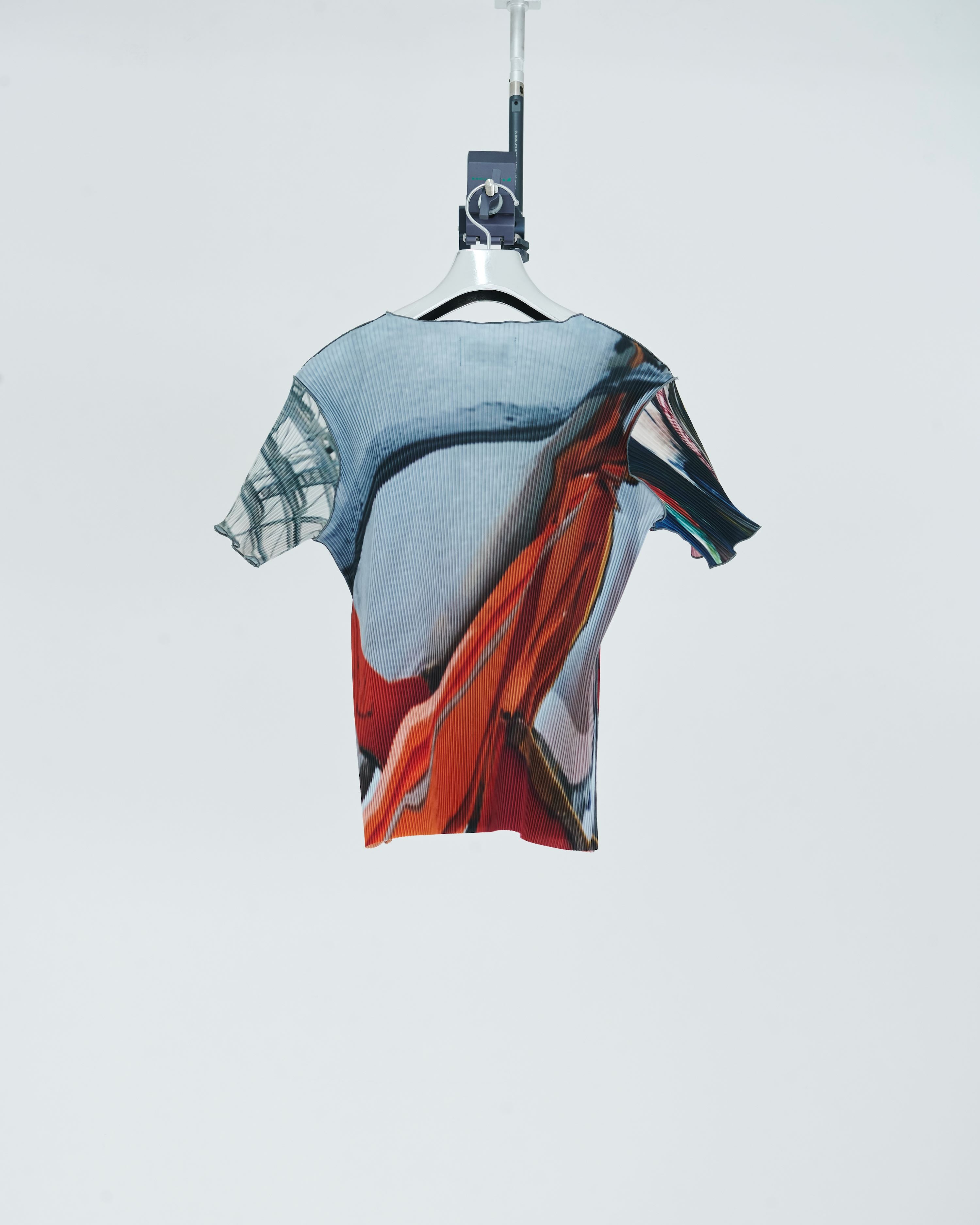 kotohayokozawa(コトハヨコザワ)のGraphic Wave Top REDの通販