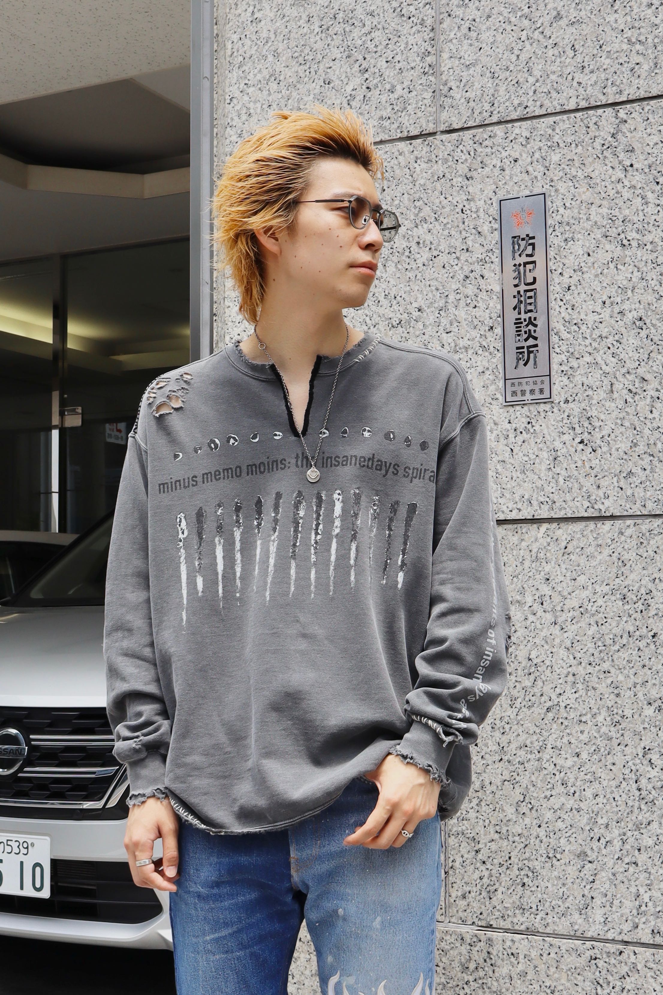 ー］Minus(マイナス)のBOOTLEG Crew Sweat with Repaired(スウェット