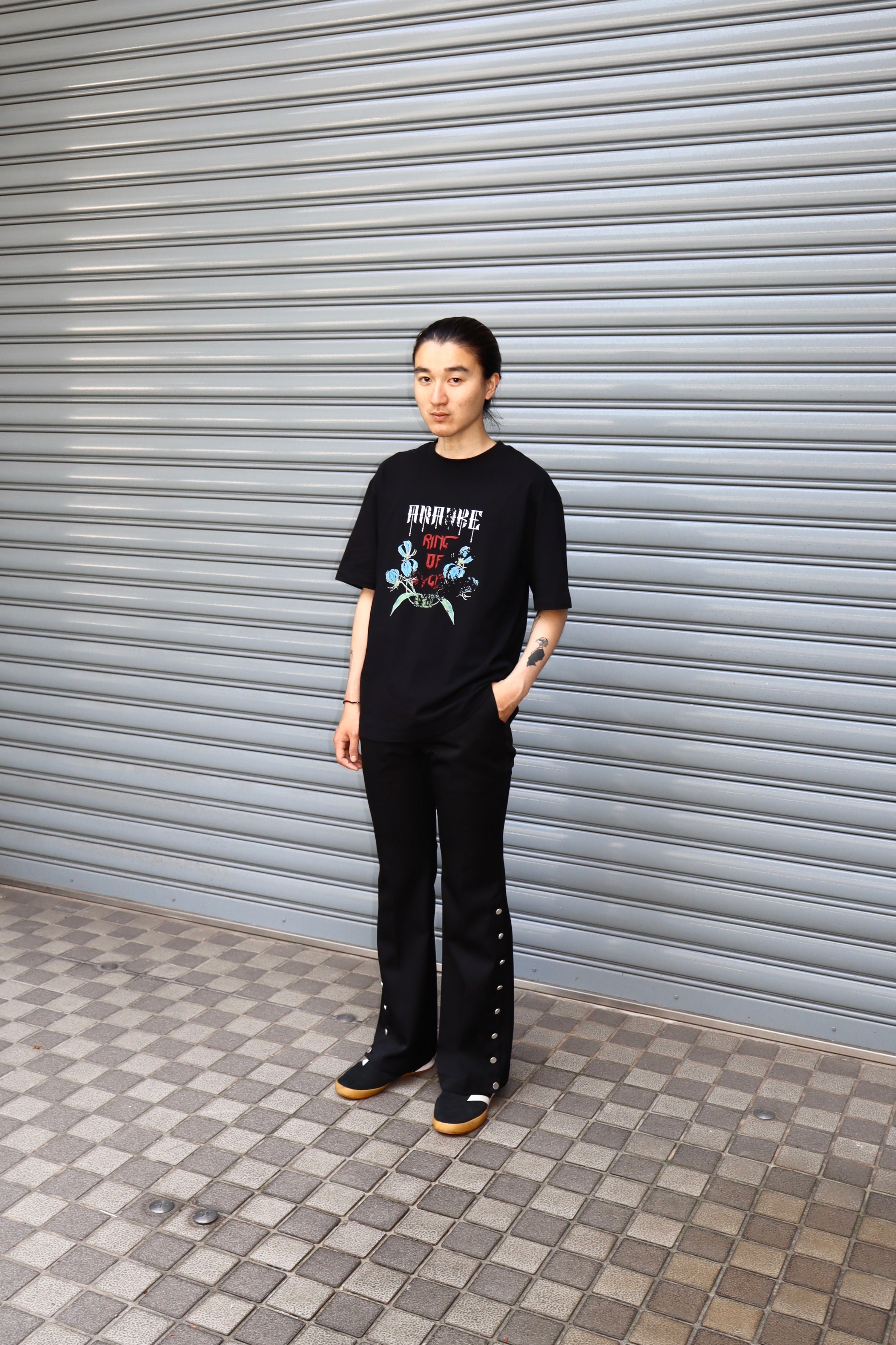 YUKI HASHIMOTO(ユウキハシモト)のFLARED SLIM TROUSERS BLACKの通販