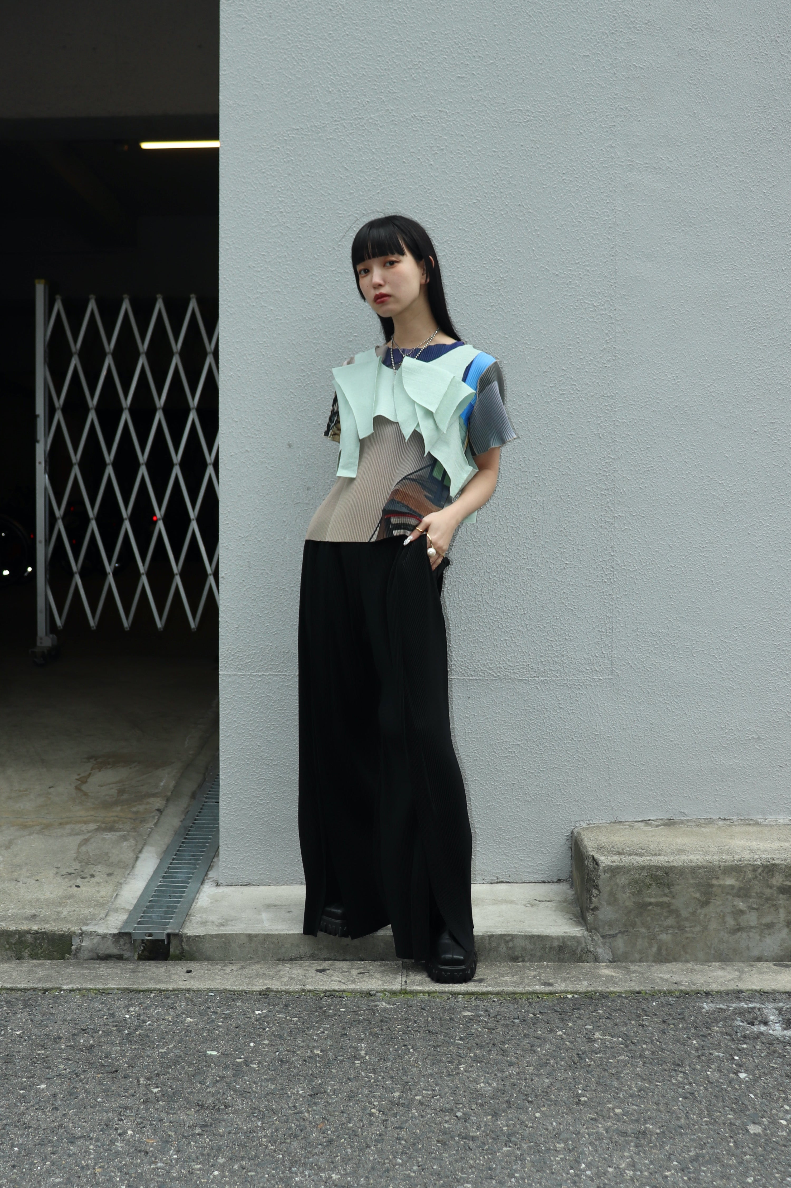 kotohayokozawa(コトハヨコザワ)のGraphic Wave Top BEIGEの通販