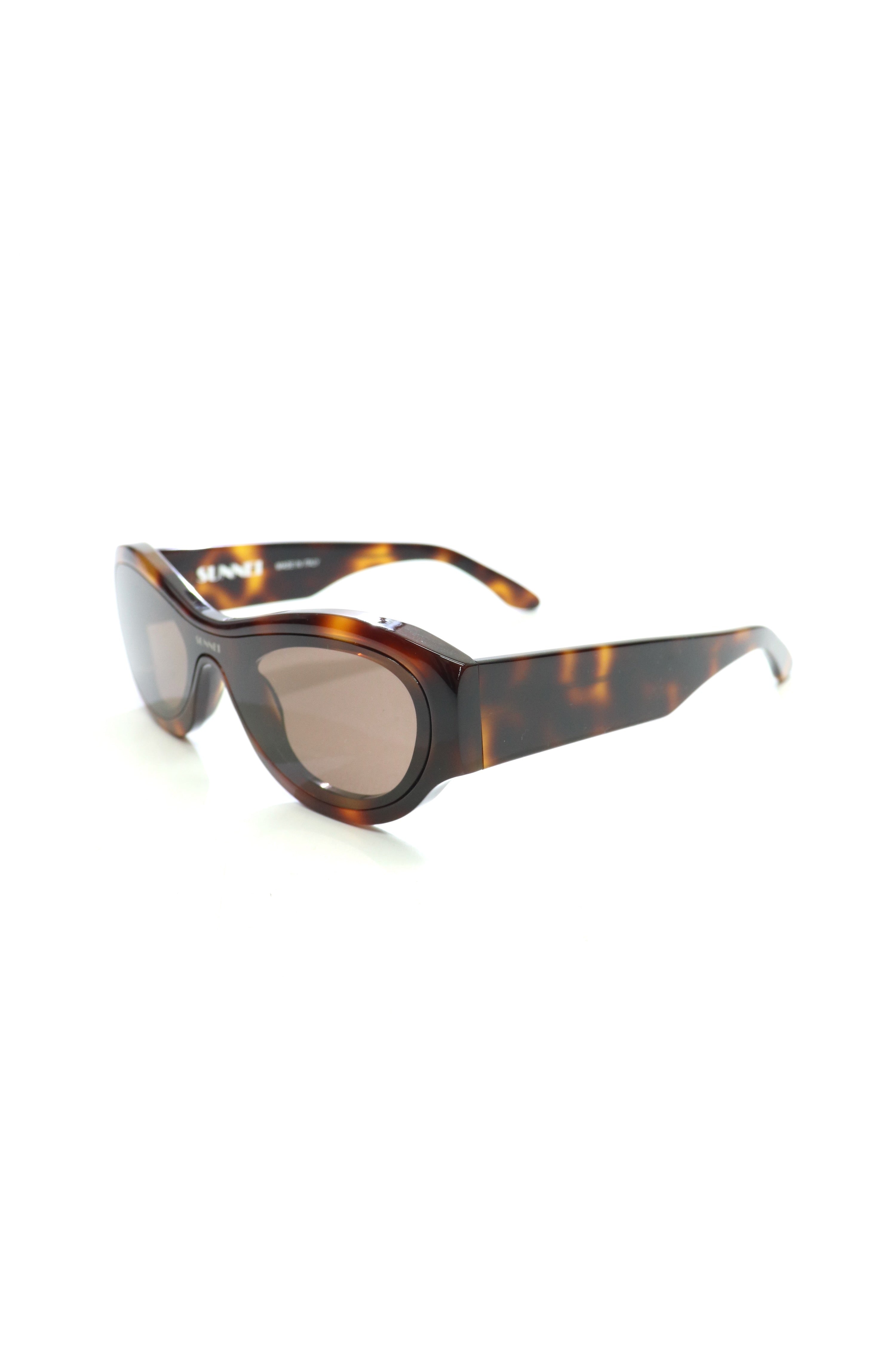 SUNNEI(スンネイ)のPROTOTIPO 5 TORTOISE / DARK BROWNの通販｜PALETTE