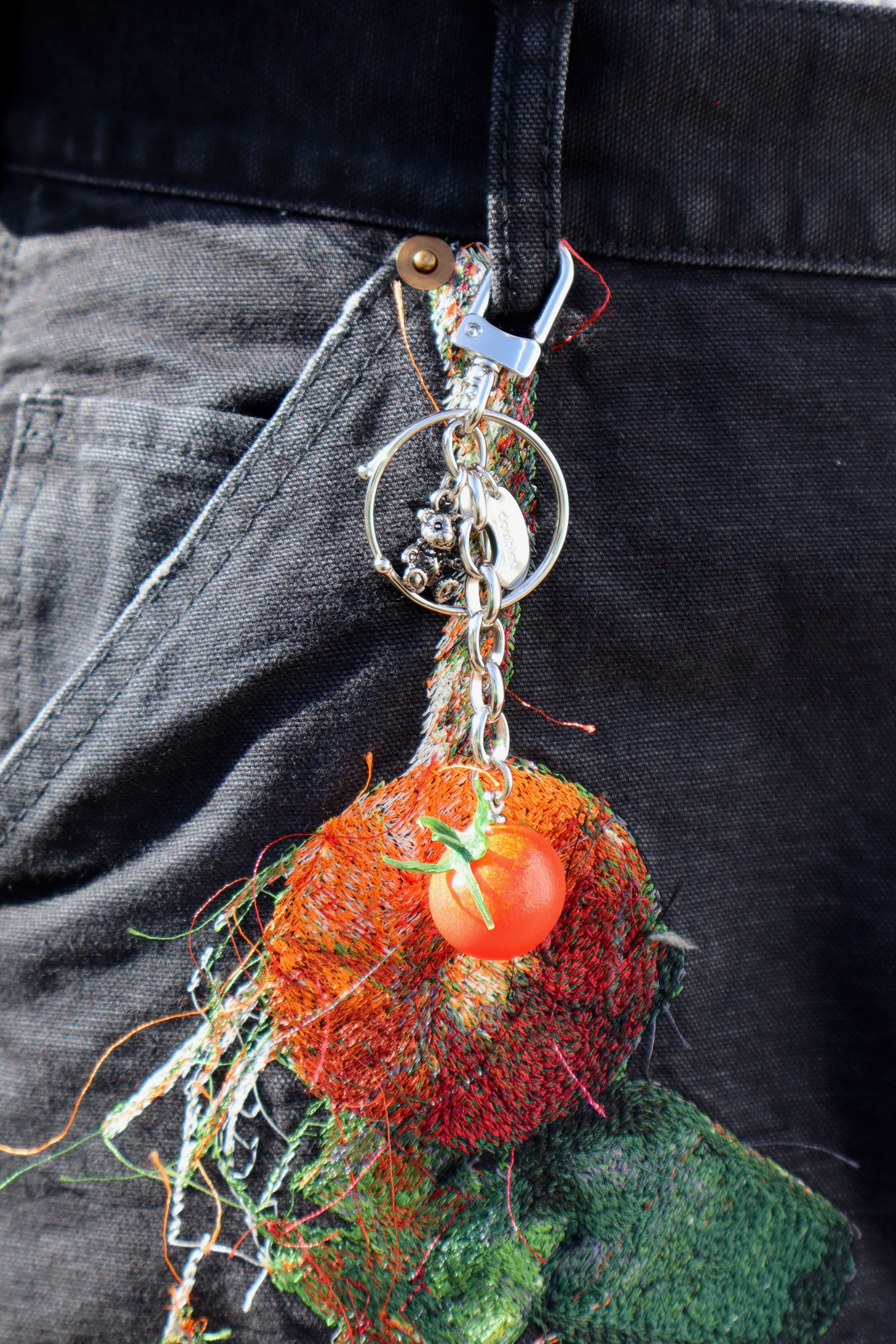 doublet(ダブレット)のFOOD SAMPLE KEY CHAIN TOMATO SILVERの通販