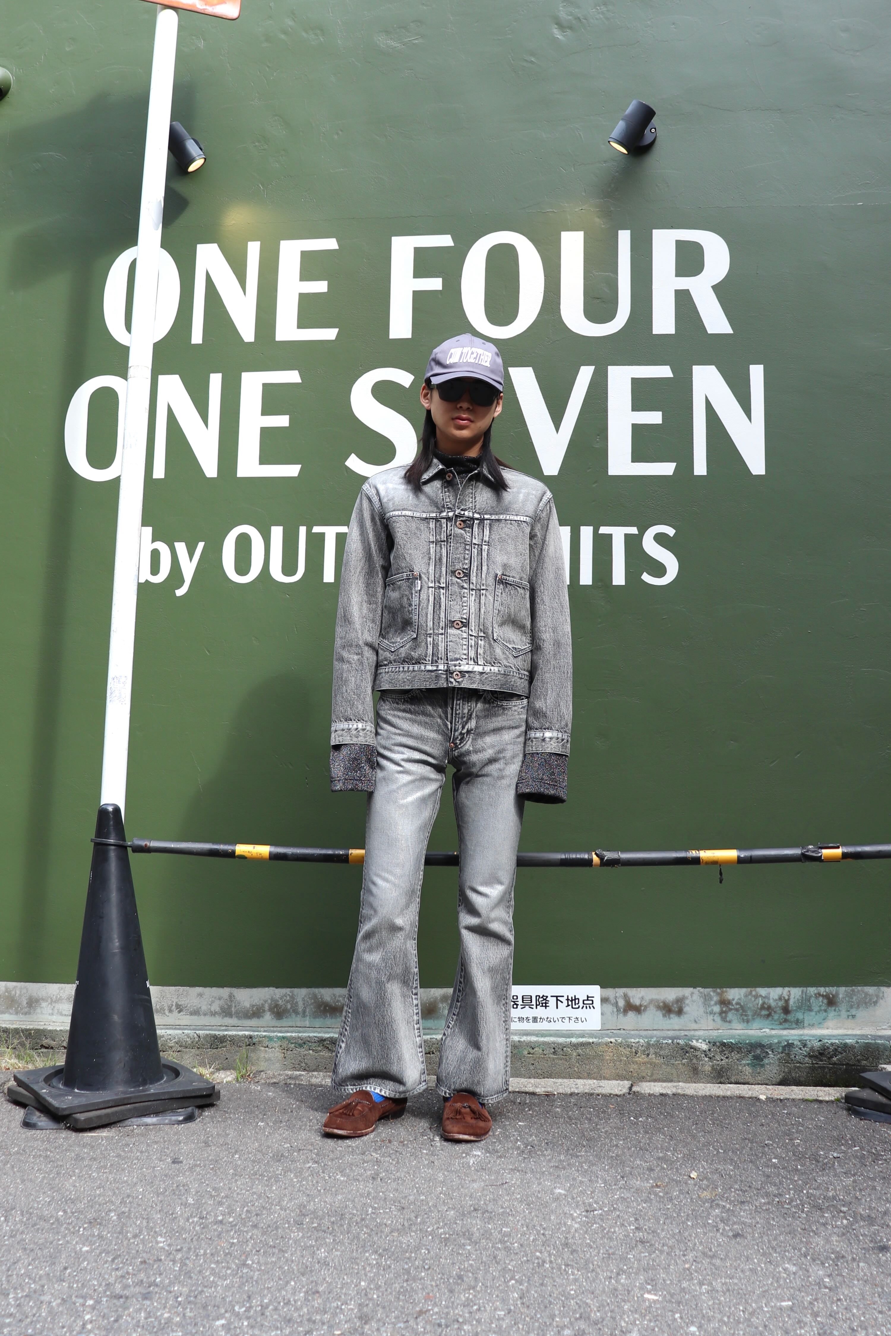 SUGARHILL(シュガーヒル)のFOILED DENIM TROUSERS FLARED CUT BLACKの