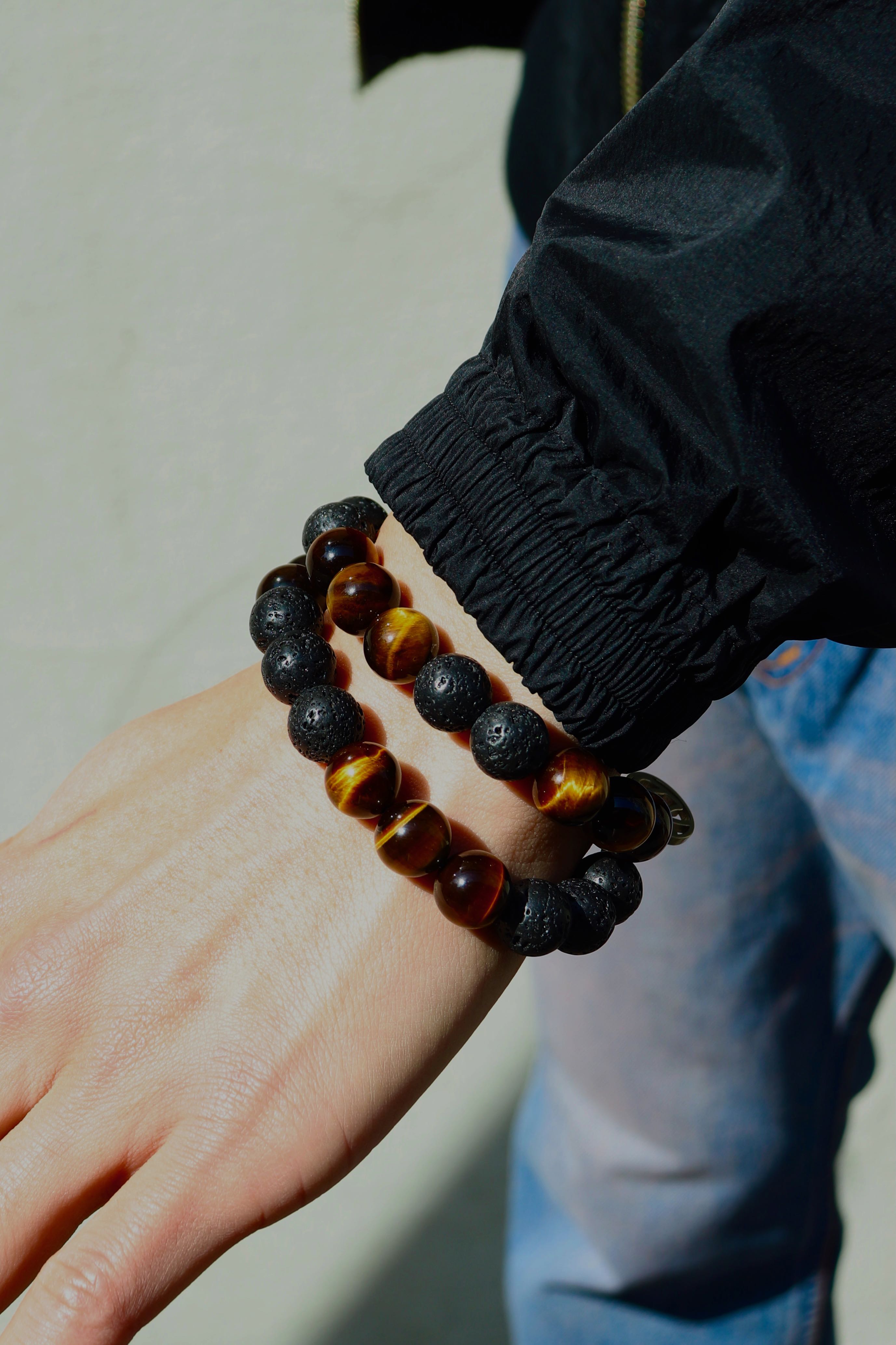 SOSHIOTSUKI(ソウシオオツキ)のDOUBLE JUZU BRACELET BROWNの通販 