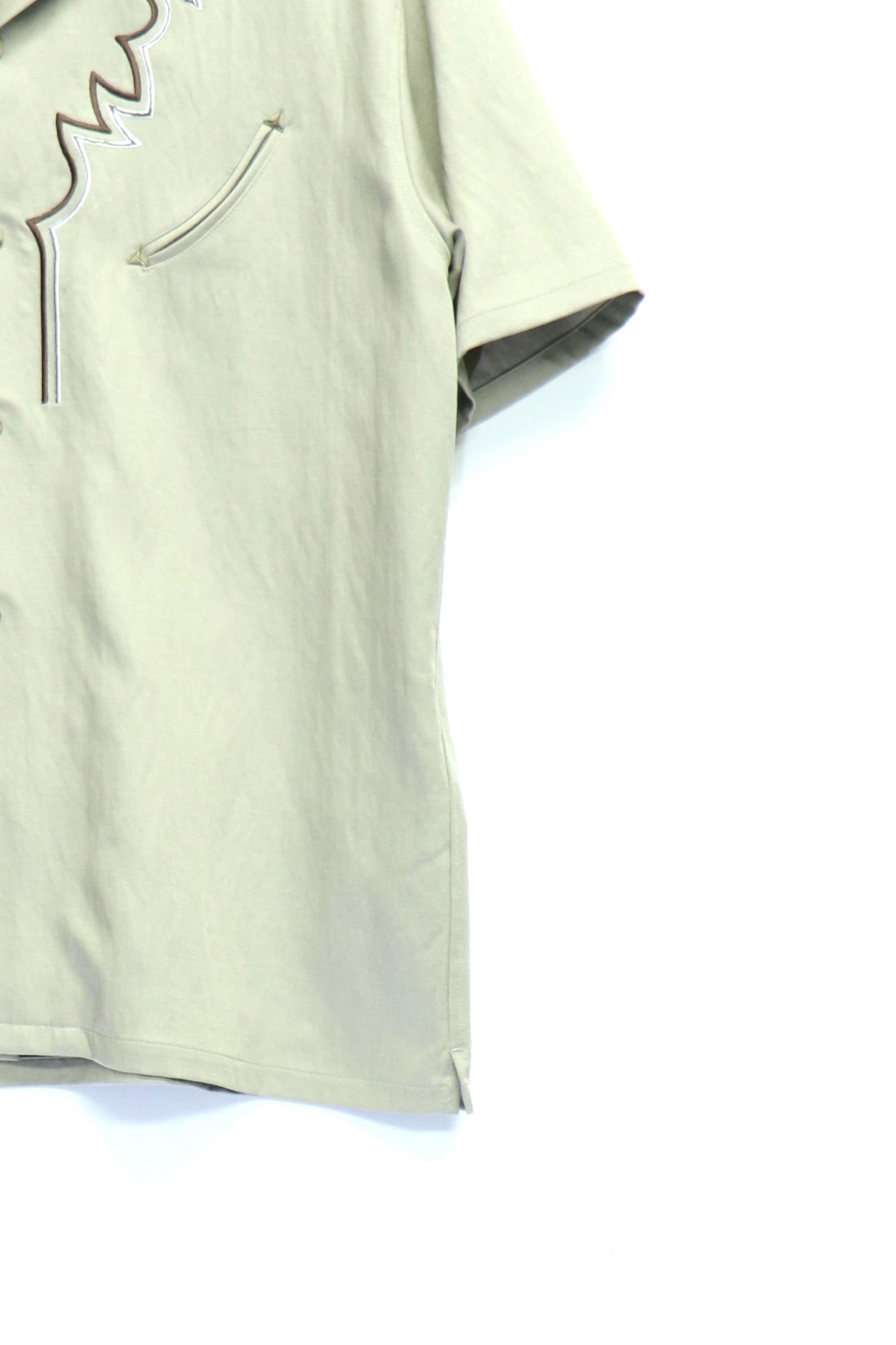 TOGA VIRILIS(トーガ ビリリース)のEmbroidery western S/S shirt BEIGEの通販｜PALETTE art  aliveのオンラインショップ – PALETTE art alive ONLINE STORE