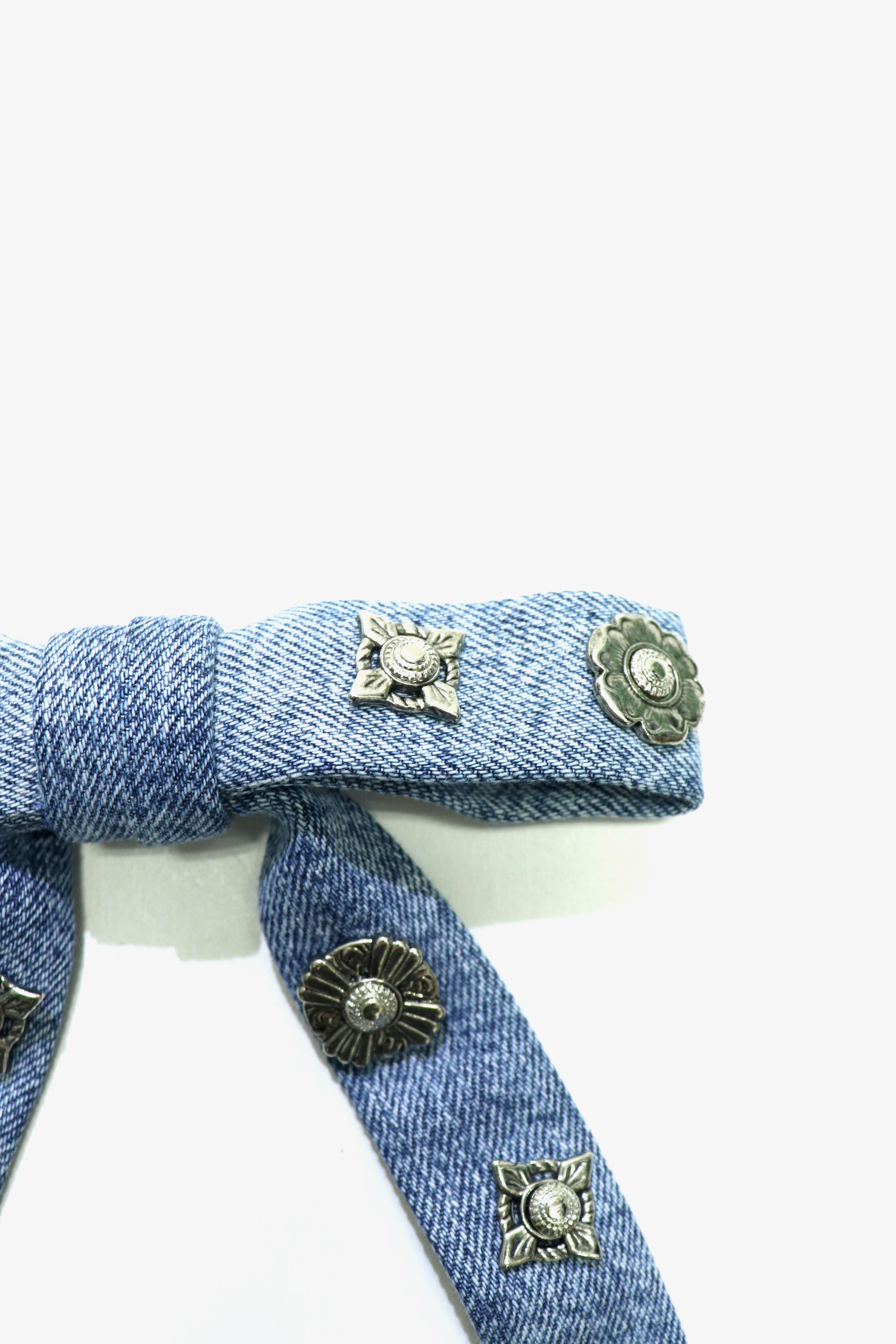 TOGA VIRILIS(トーガ ビリリース)のDenim ribbon tieの通販｜PALETTE