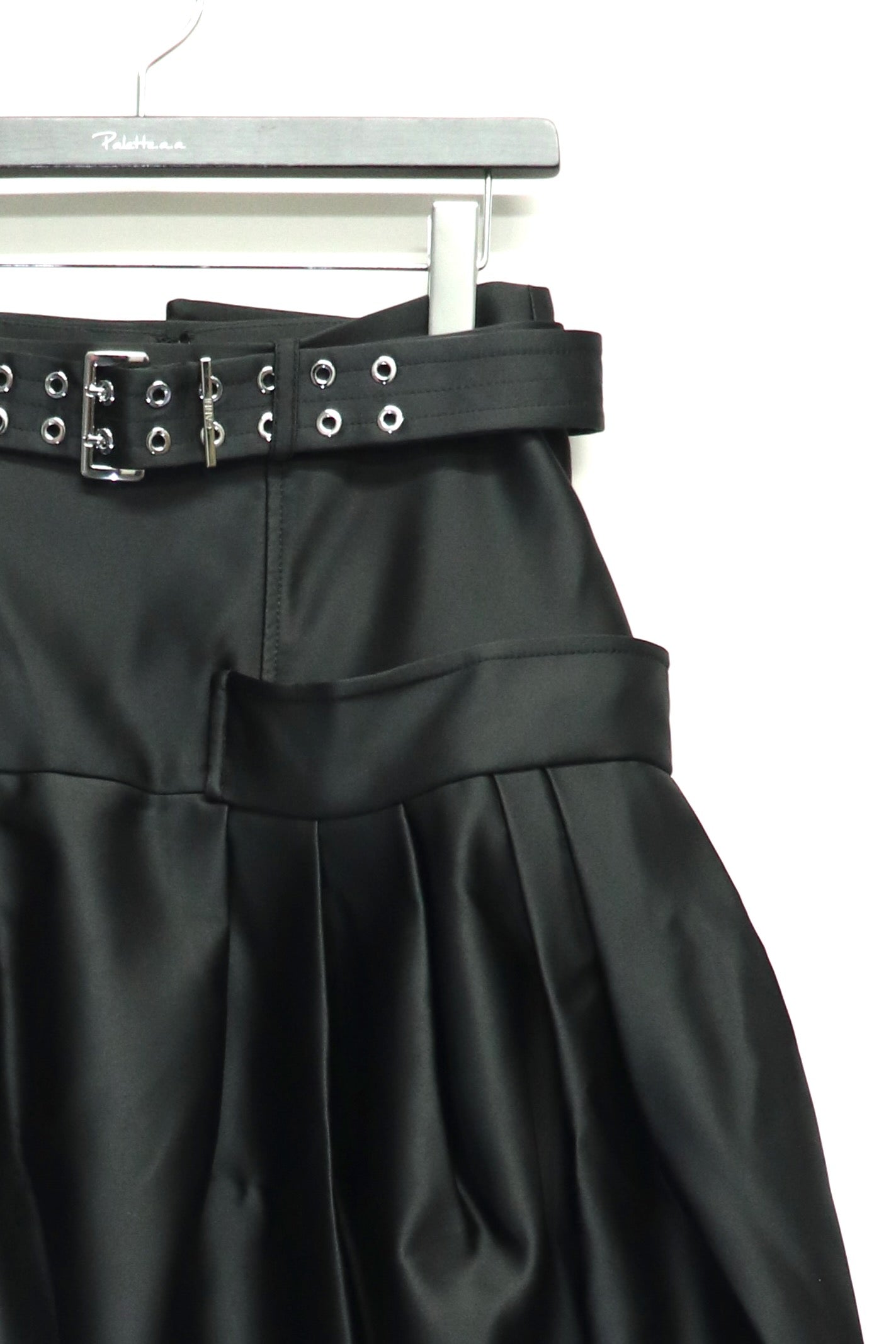 GANNI(ガニー)のDuchesse Satin Knee Length Skirtの通販｜PALETTE art