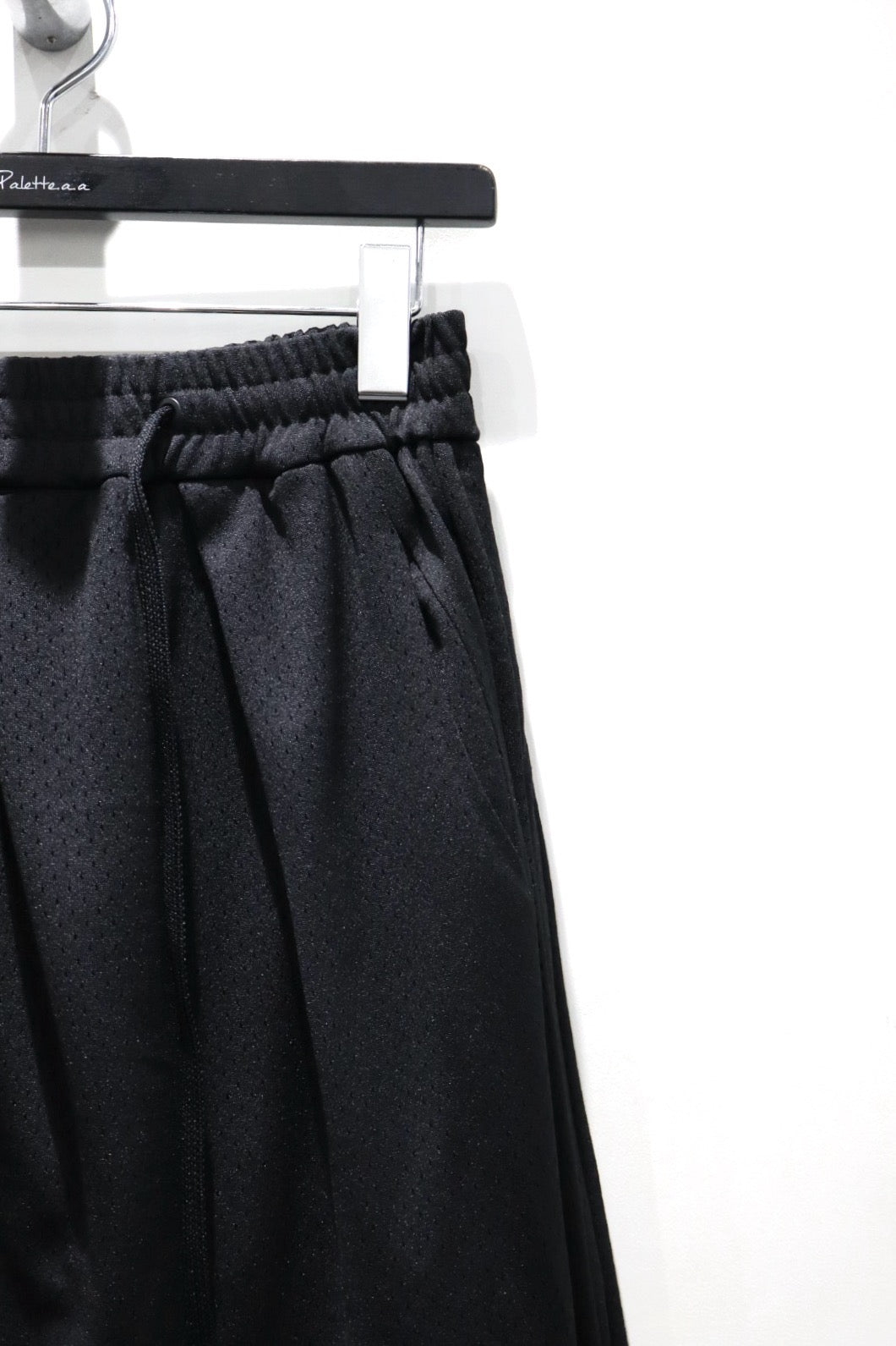 NAMESAKE(ネイムセイク)のREID PLEATED BASKETBALL SHORTSの通販