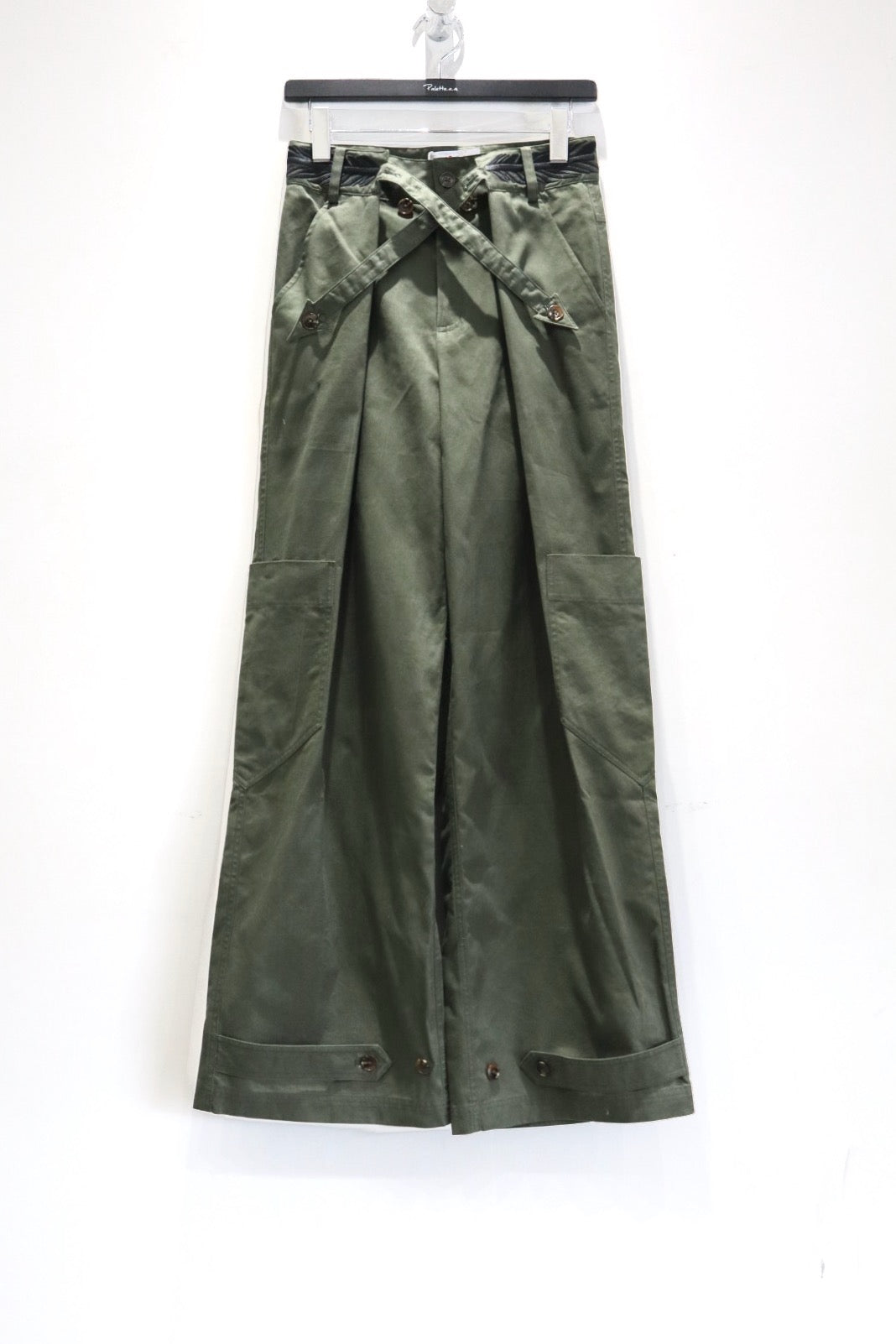 Andrea Ya'aqovサルエルパンツ オリーブ Oscar Ouyang(オスカー オウヤン)のCROSS ARROW TROUSERS KHAKIの通販