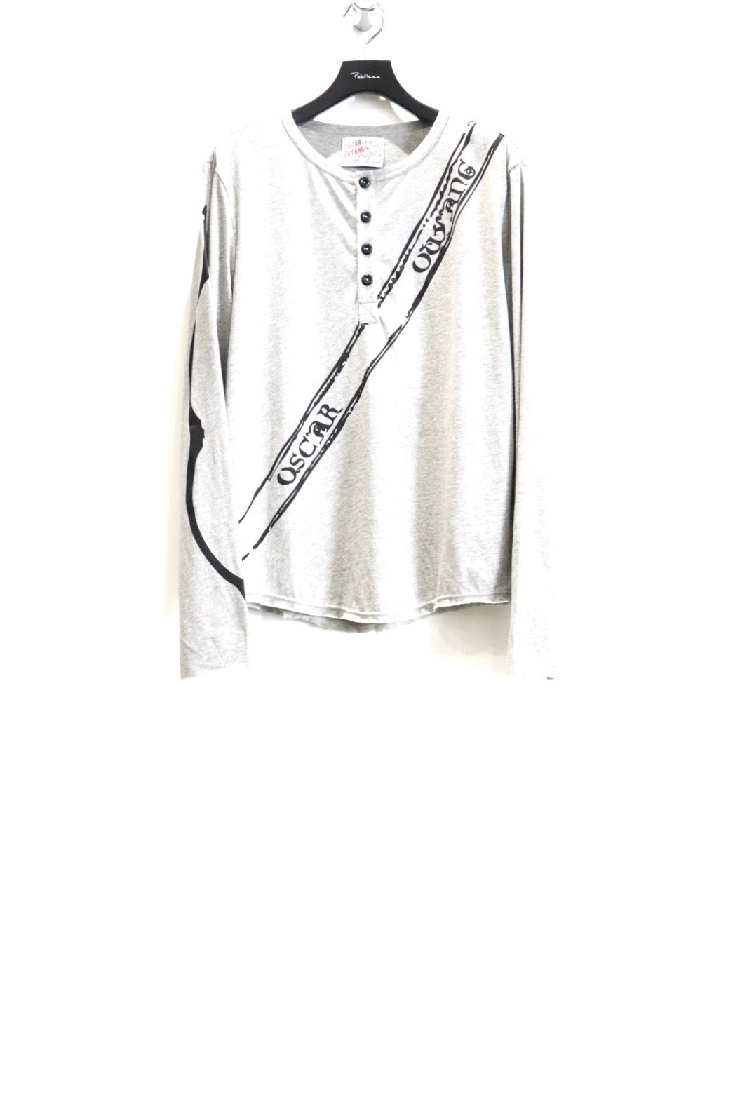 中*足様 Oscar Ouyang 26ss LONG SLEEVE TEE Oscar Ouyang(オスカー オウヤン)のARCHER HENLEY LONG SLEEVE TEE