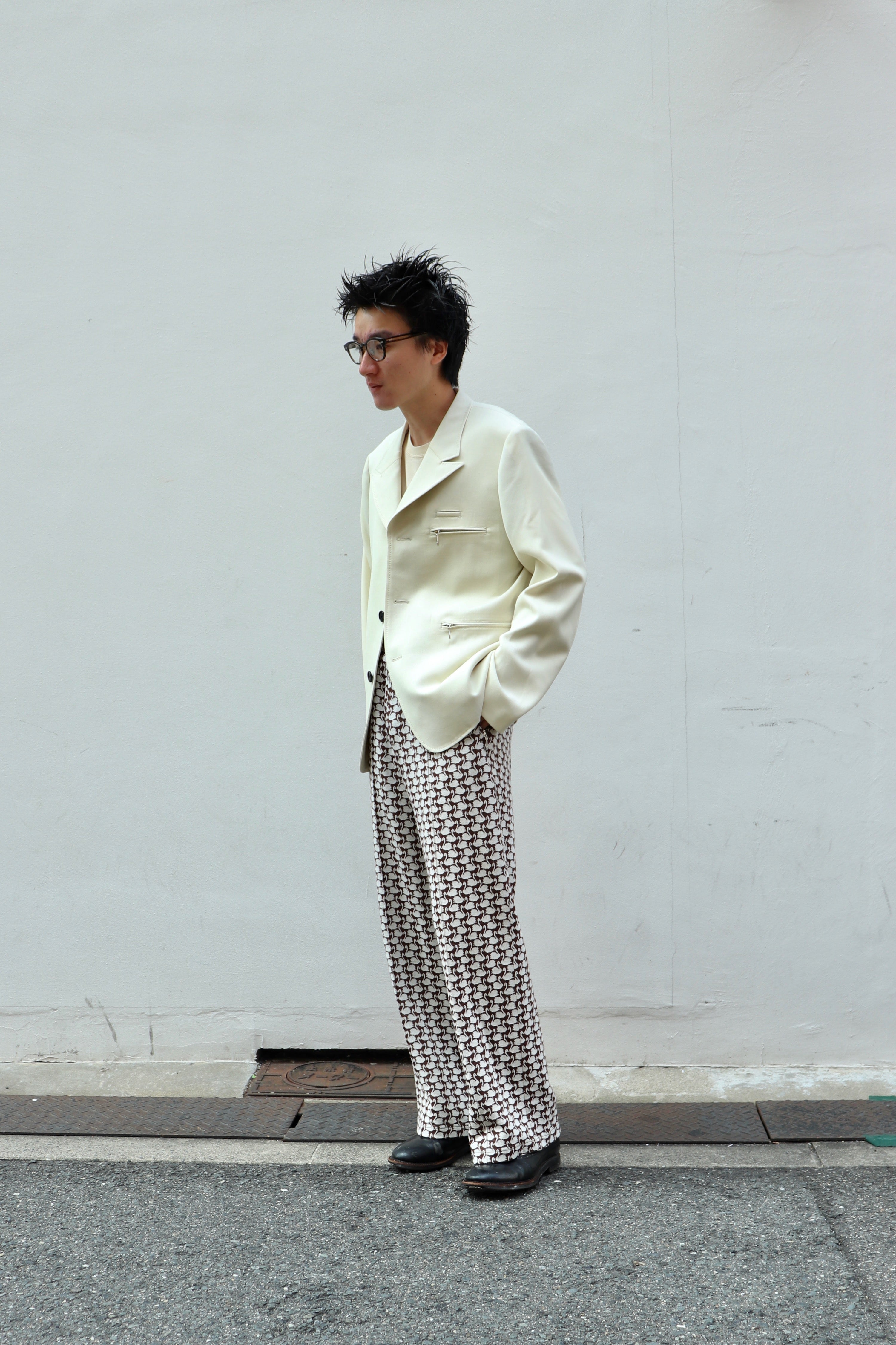 MASU(エムエーエスユー)のSWAN MONOGRAM TRACK PANTS BROWNの通販