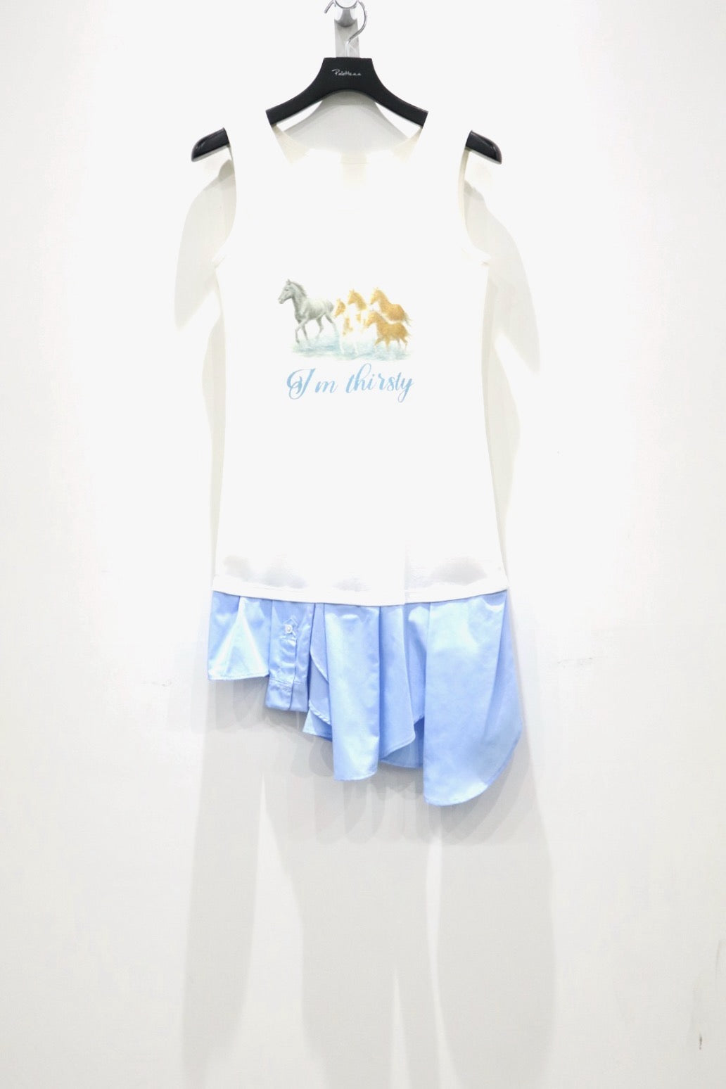 paloma—wool 水の風景プリント Bella hadidタンクトップ paloma—wool 水の風景プリント Bella hadidタンクトップ | ヤマダ