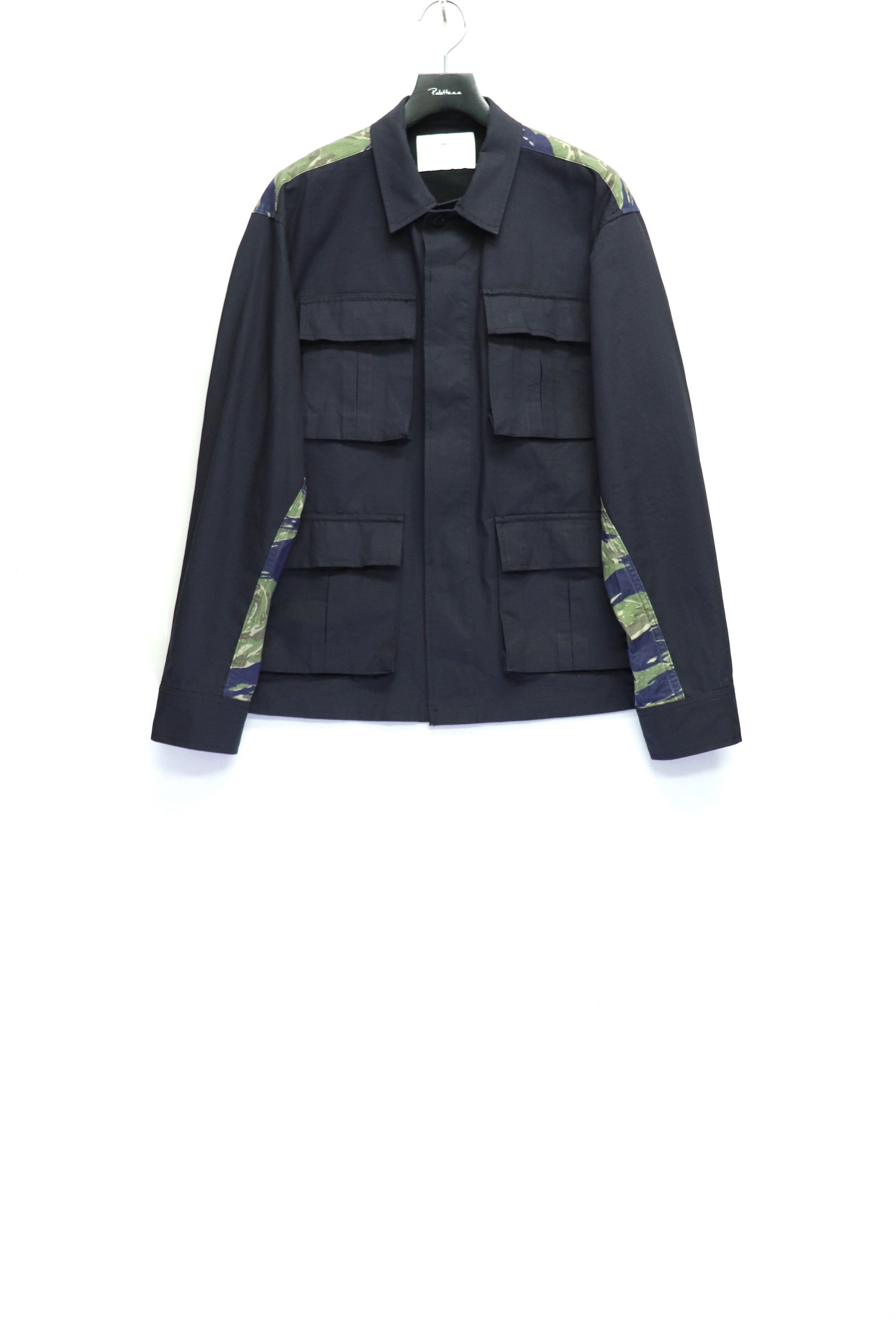 TOGA VIRILIS(トーガ ビリリース)のCamouflage blousonの通販｜PALETTE