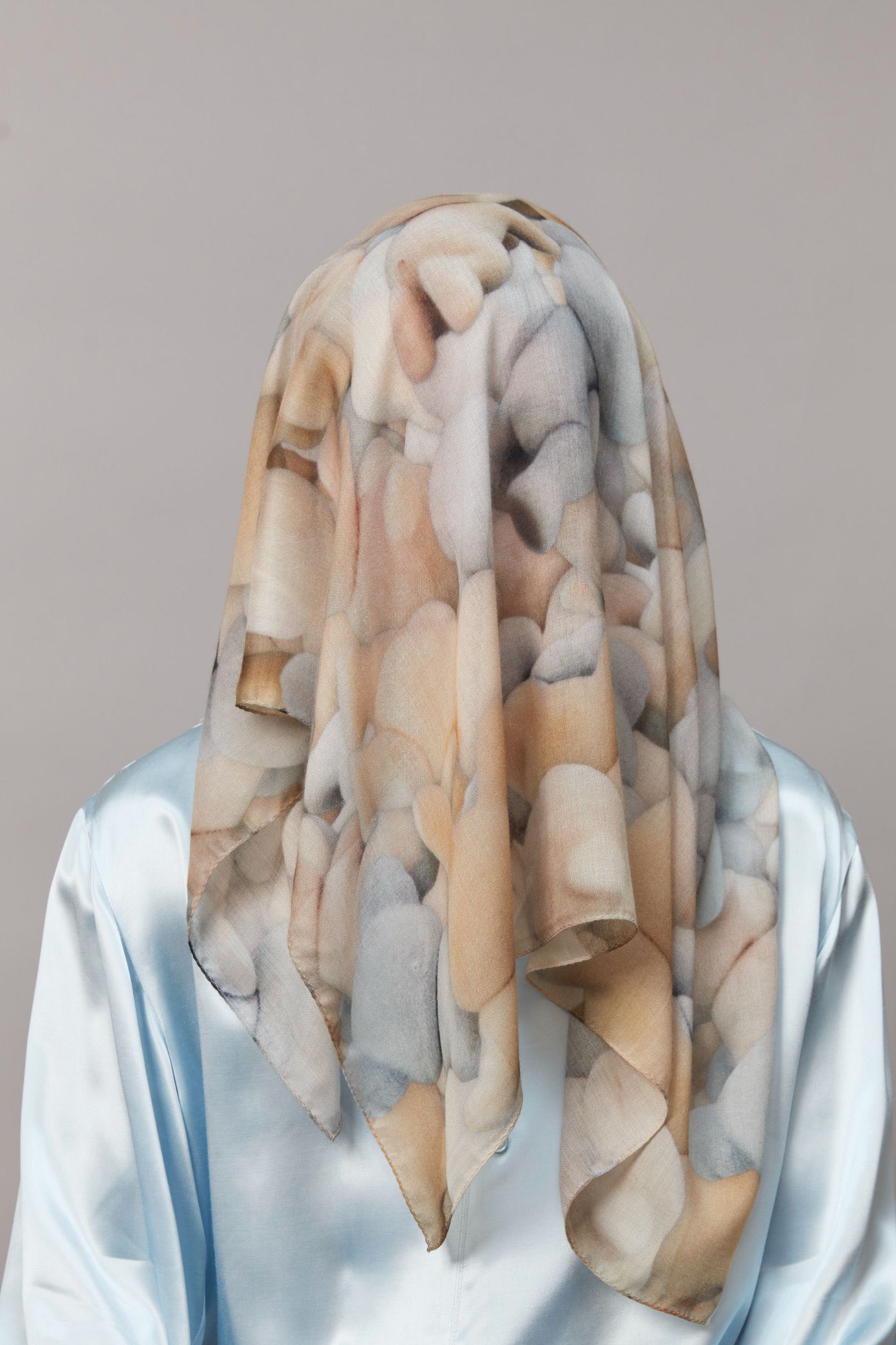 MASU(エムエーエスユー)のPRINT SQUARE SCARF FLOCKY DOLL(スカーフ)の