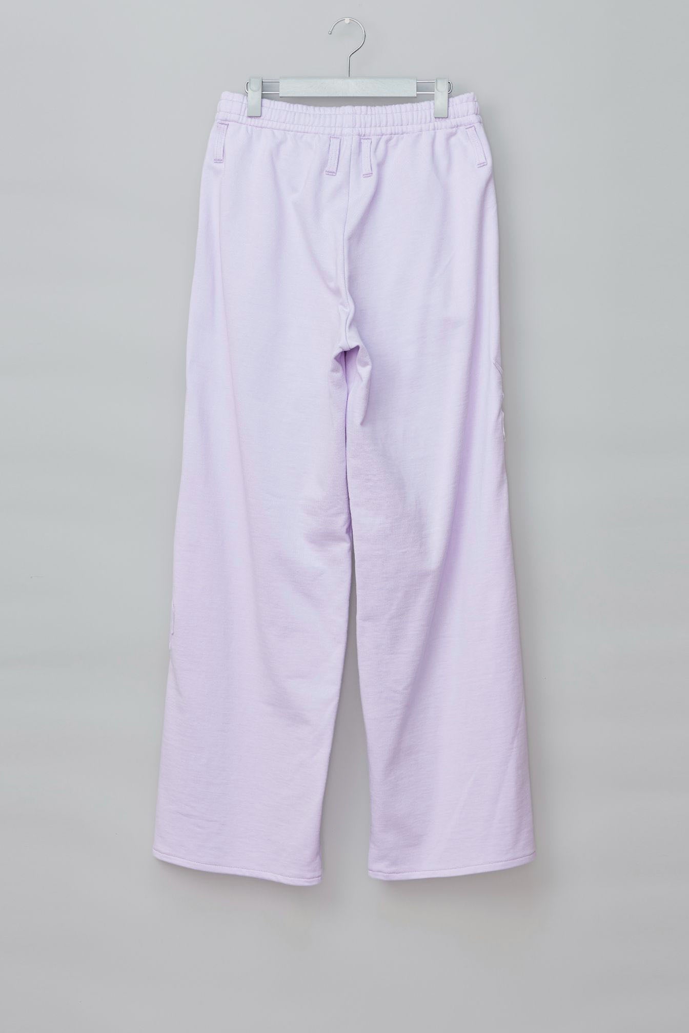 MASU(エムエーエスユー)のUNICORN WIDE SWEAT PANTS LAVENDERの通販