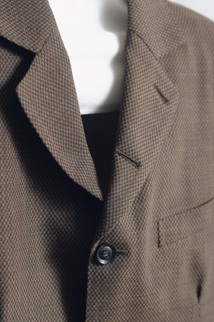 SOSHIOTSUKI(ソウシオオツキ)のWOOL SERGE SLIM FIT JACKETの通販