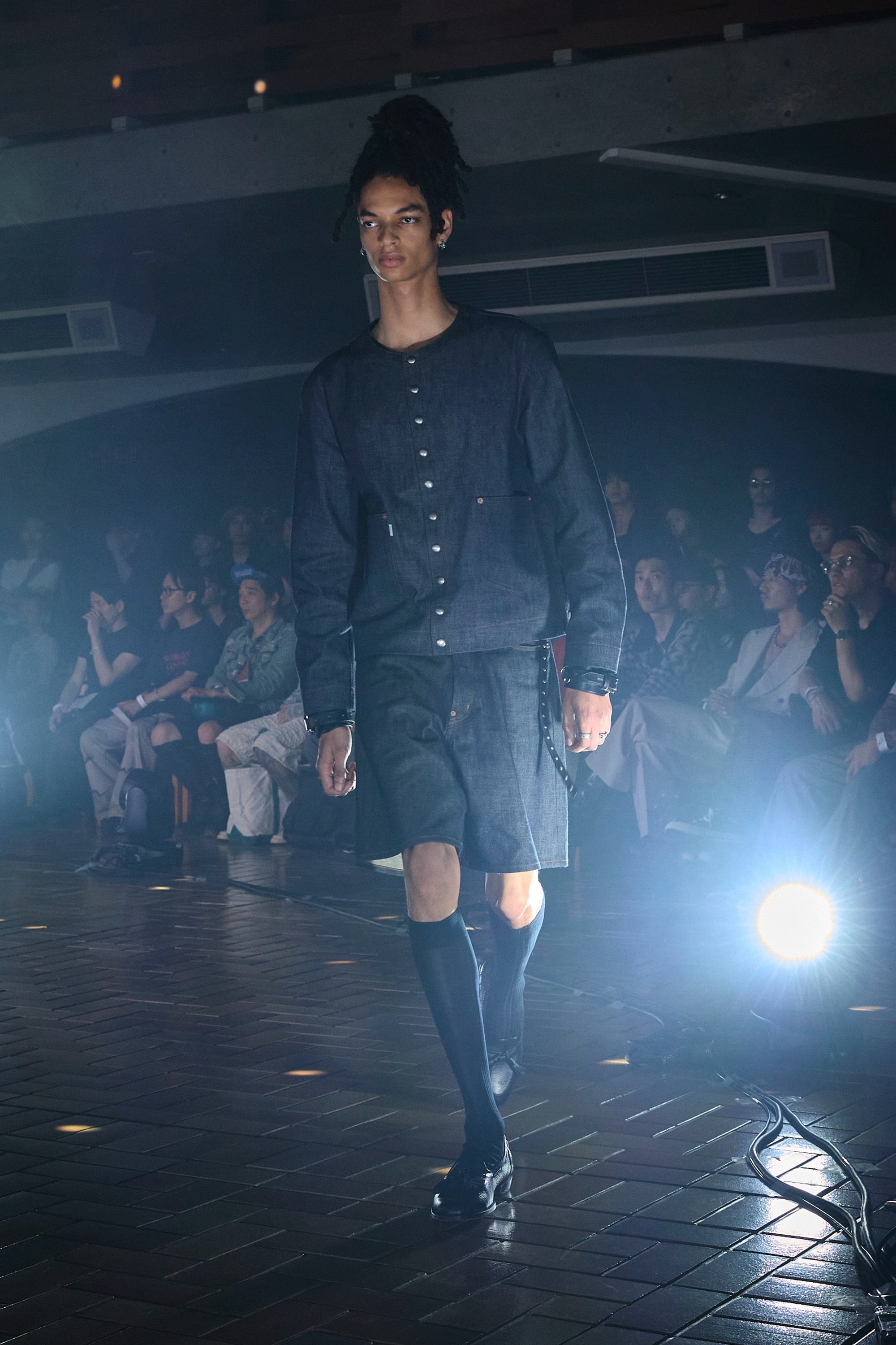 SUGARHILL シュガーヒル　BUTTON DENIM JACKET　デニム SUGARHILL(シュガーヒル)のBUTTON DENIM JACKET RIGID INDIGOの通販
