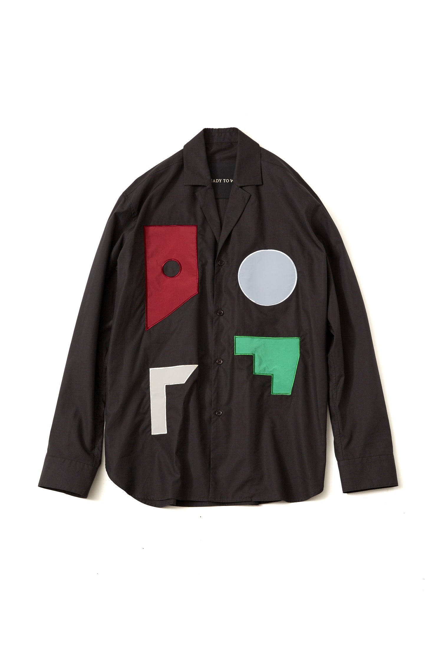 soe(ソーイ)のMotif Patches Shirt Jacket 