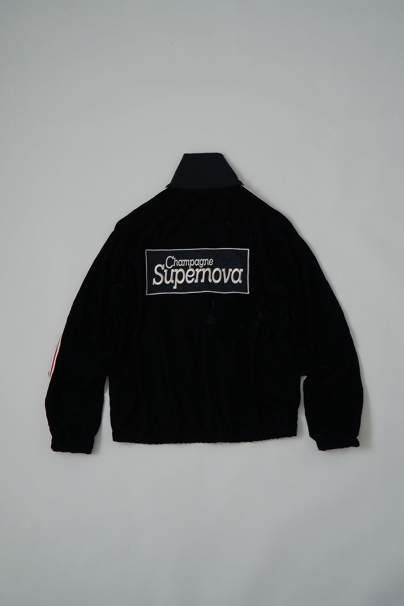 soe(ソーイ)のVelour Track Jacket 