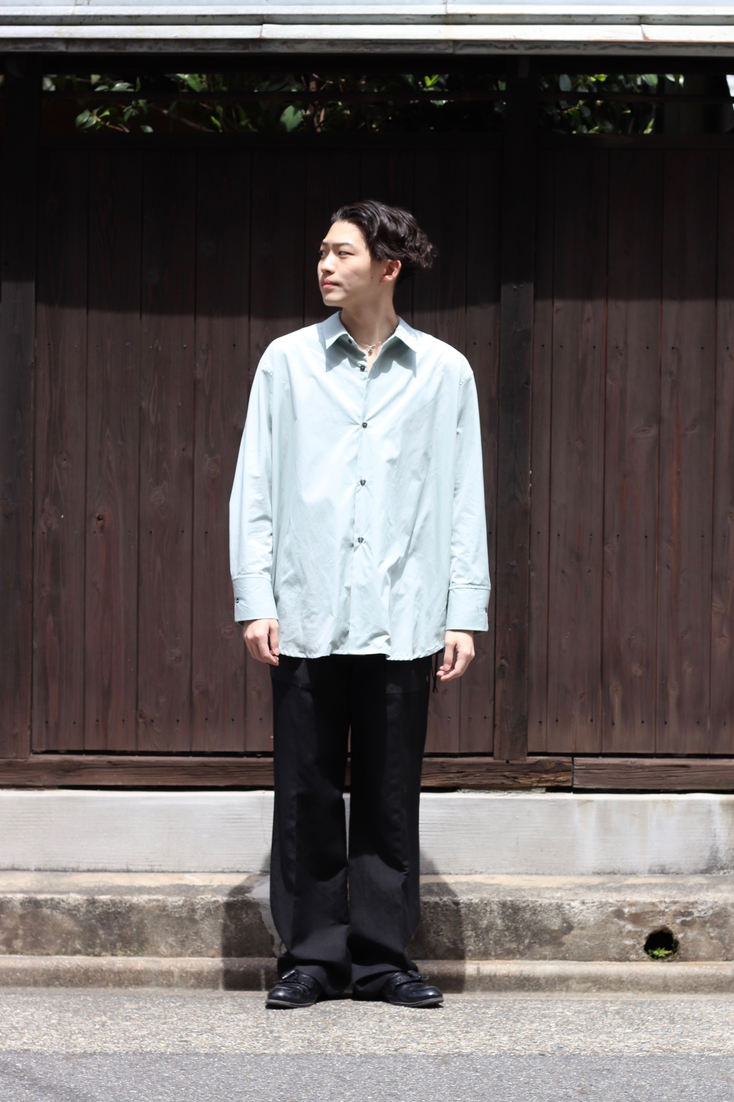 SHINYAKOZUKA(シンヤコヅカ)のCLASSIC SHIRT WITH NO PRINT(シャツ)の