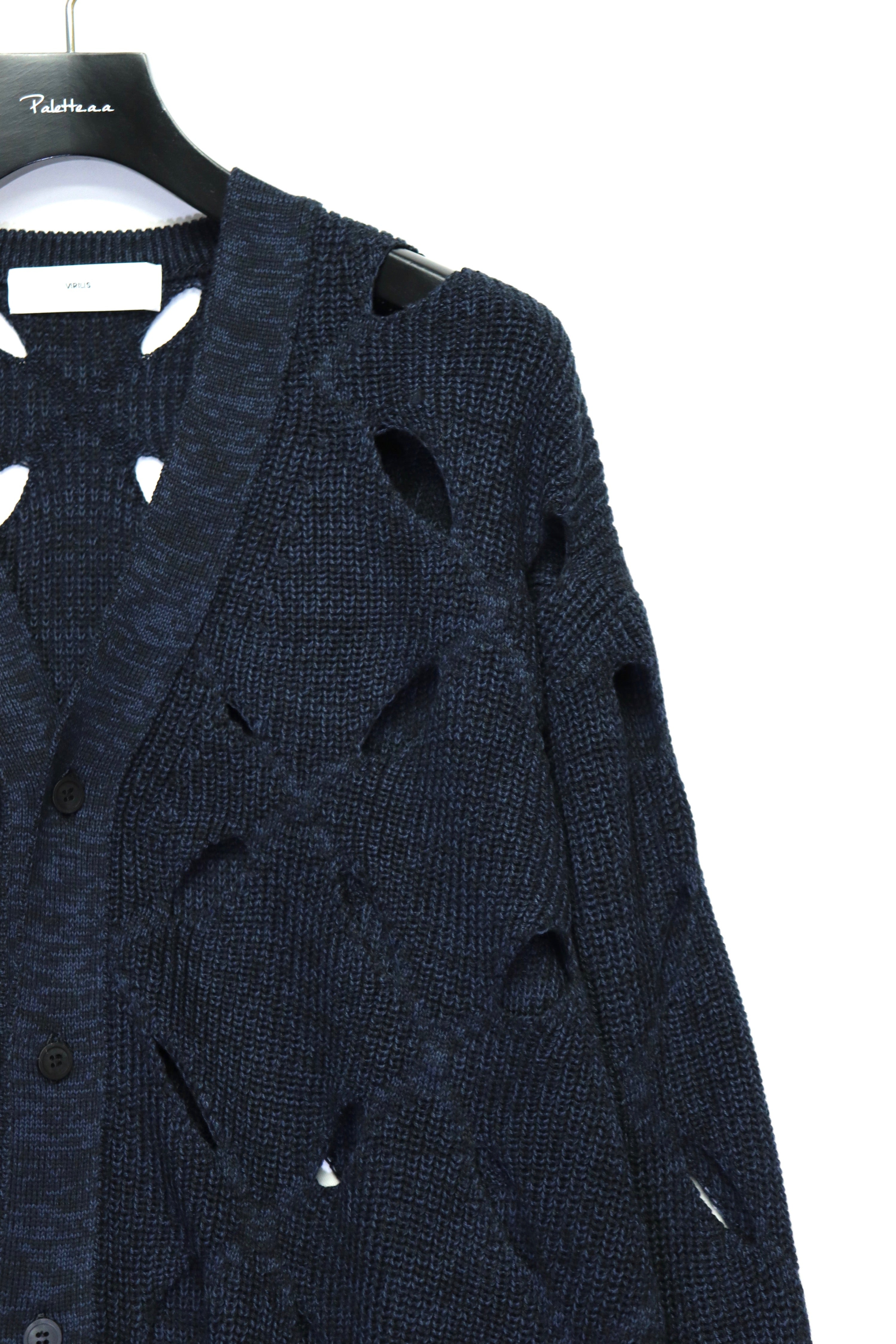 TOGA VIRILIS(トーガ ビリリース)22ssのSlit knit cardigan NAVYの通販