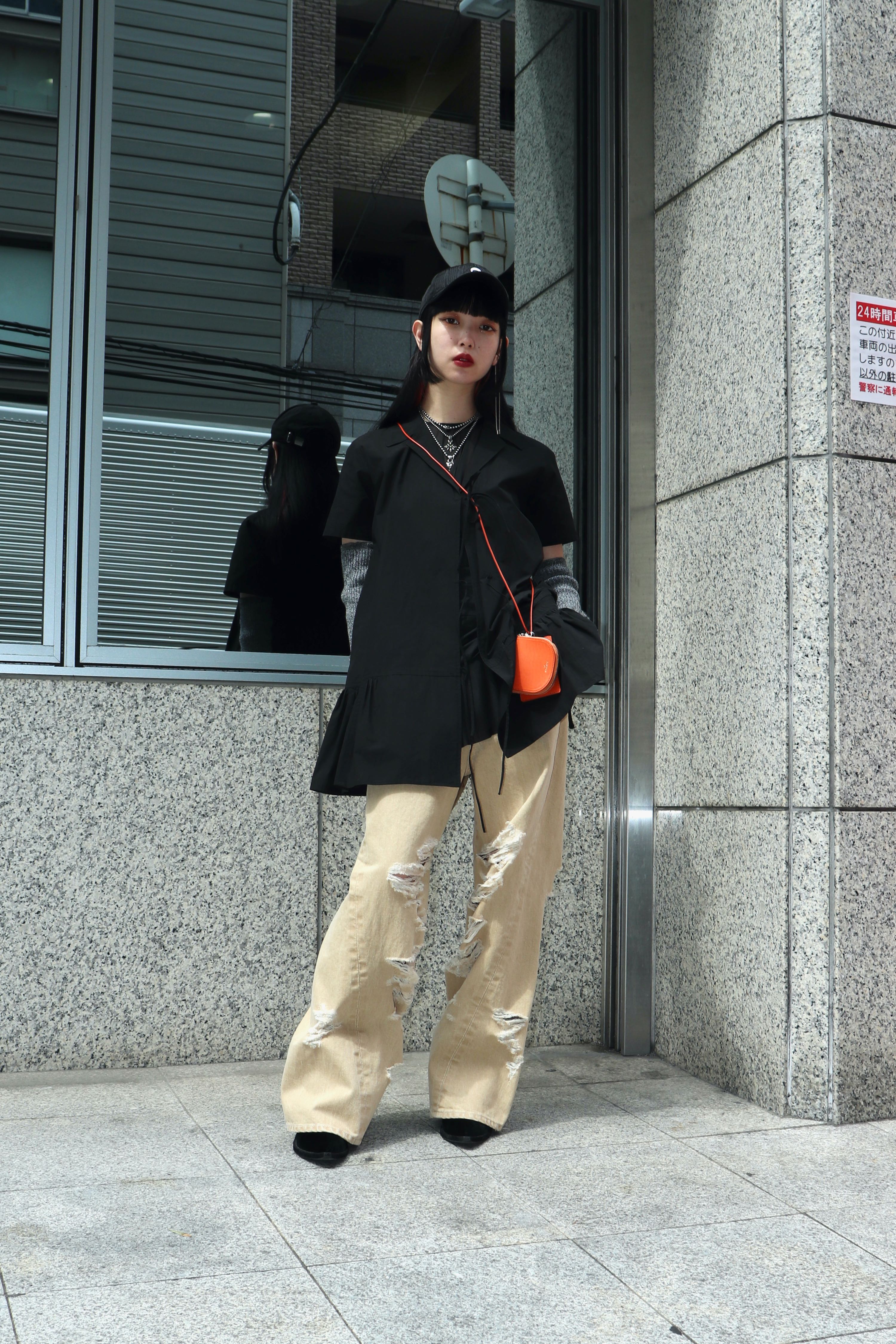 BELPER(ベルパー)の23SS TWISTED DENIM PANTS BEIGEの通販｜PALETTE