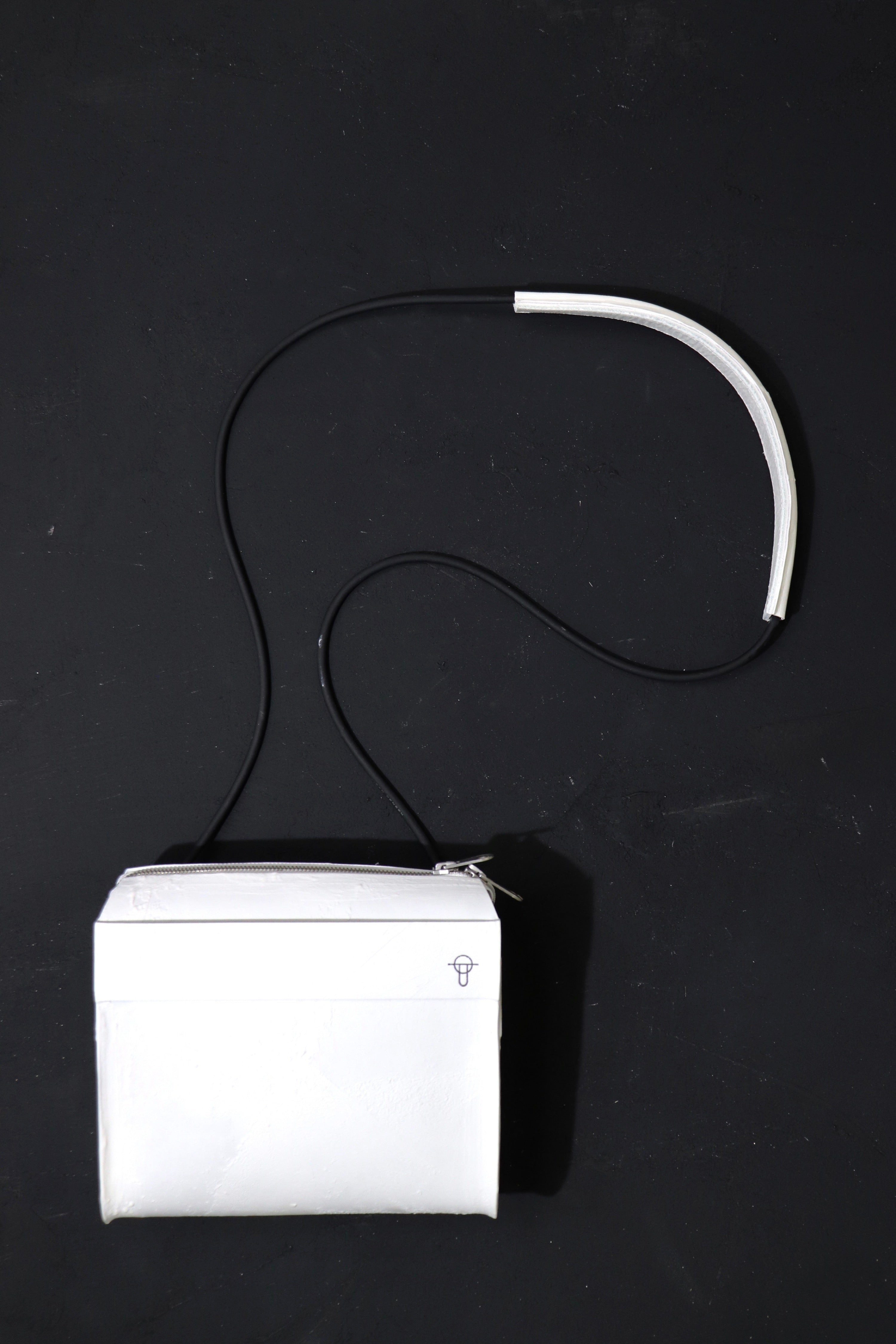 カガリユウスケ(KAGARI YUSUKE)の白壁コシブクロのドダイの通販