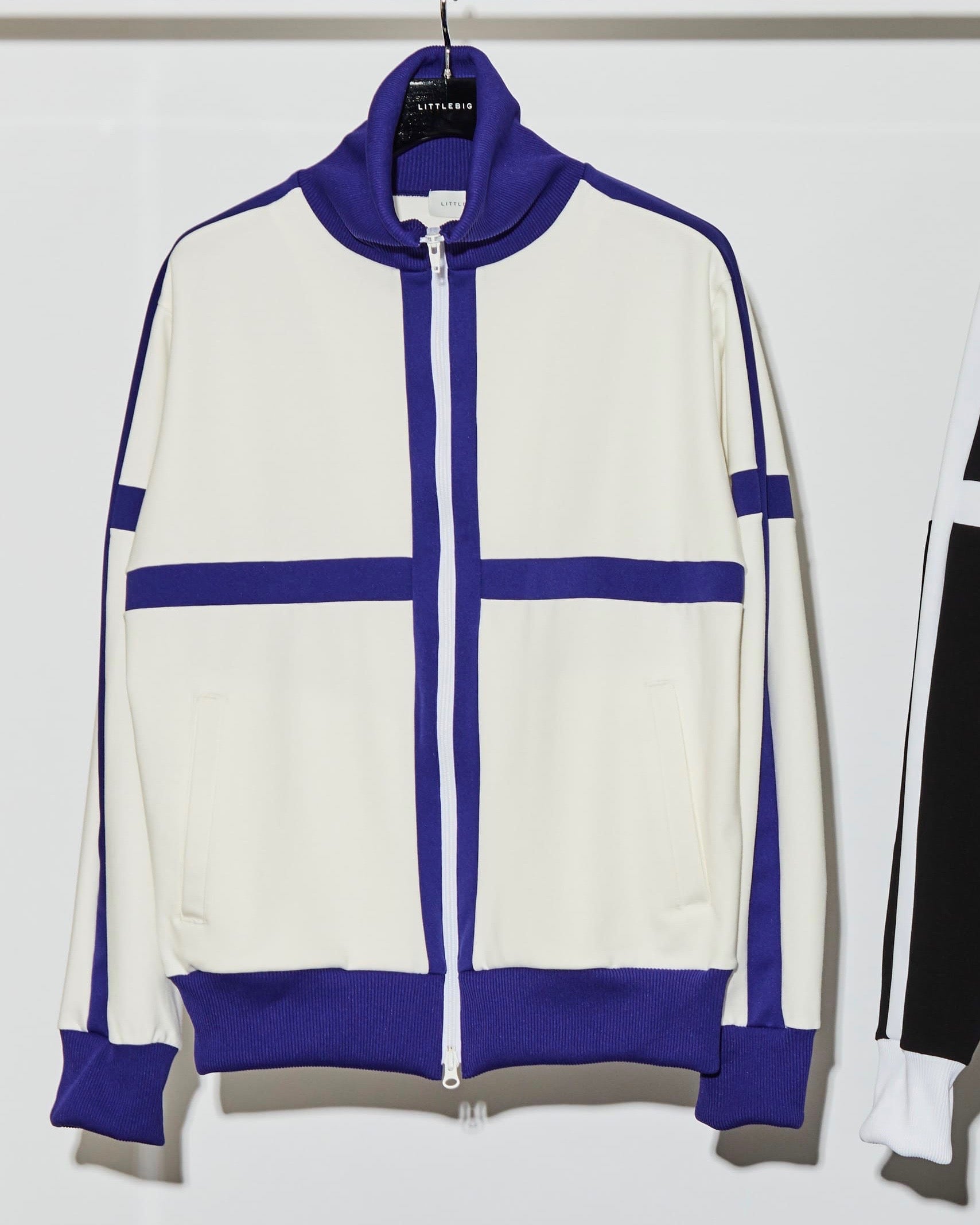 LITTLEBIG(リトルビッグ)のTrack Top WHITE or BLACKの通販｜PALETTE ...