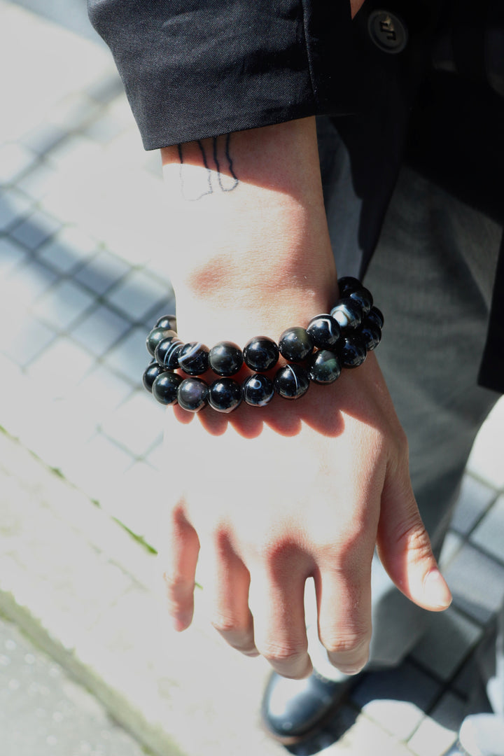 SOSHIOTSUKI DOUBLE JUZU BRACELET(BLACK)を使用したスタイリング画像