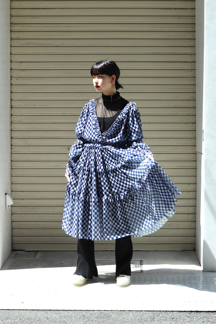 tiit tokyoの20SSのpanel tule dressのスタイリング画像
