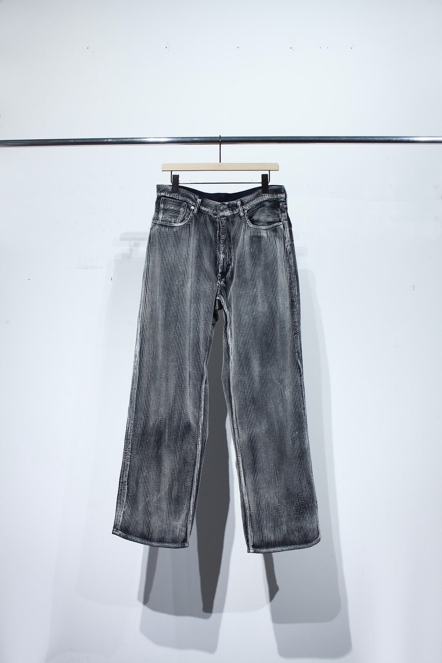 soe  Faded Corduroy 5PKT Trousers(BLACK)