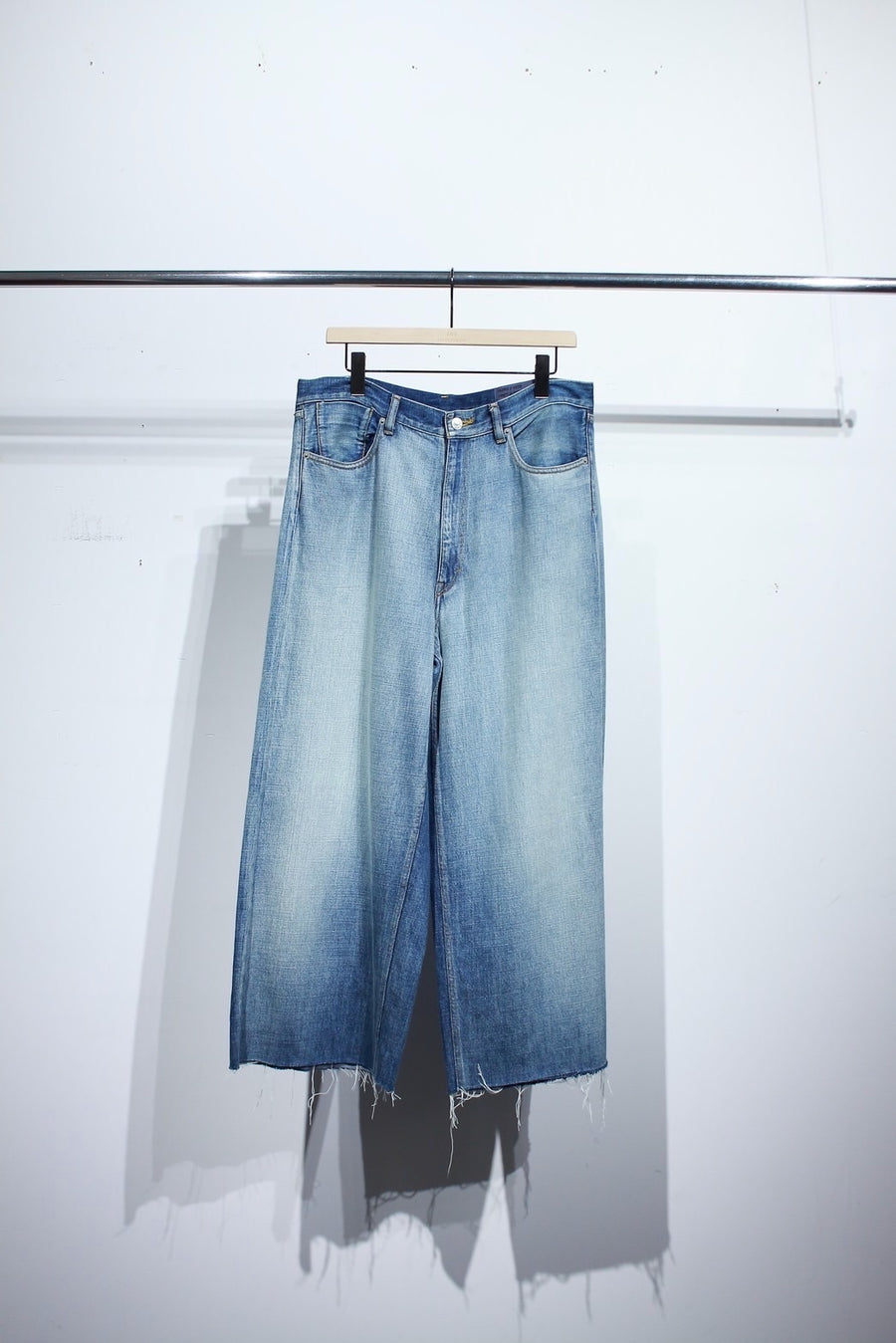 soe  Cut Jeans