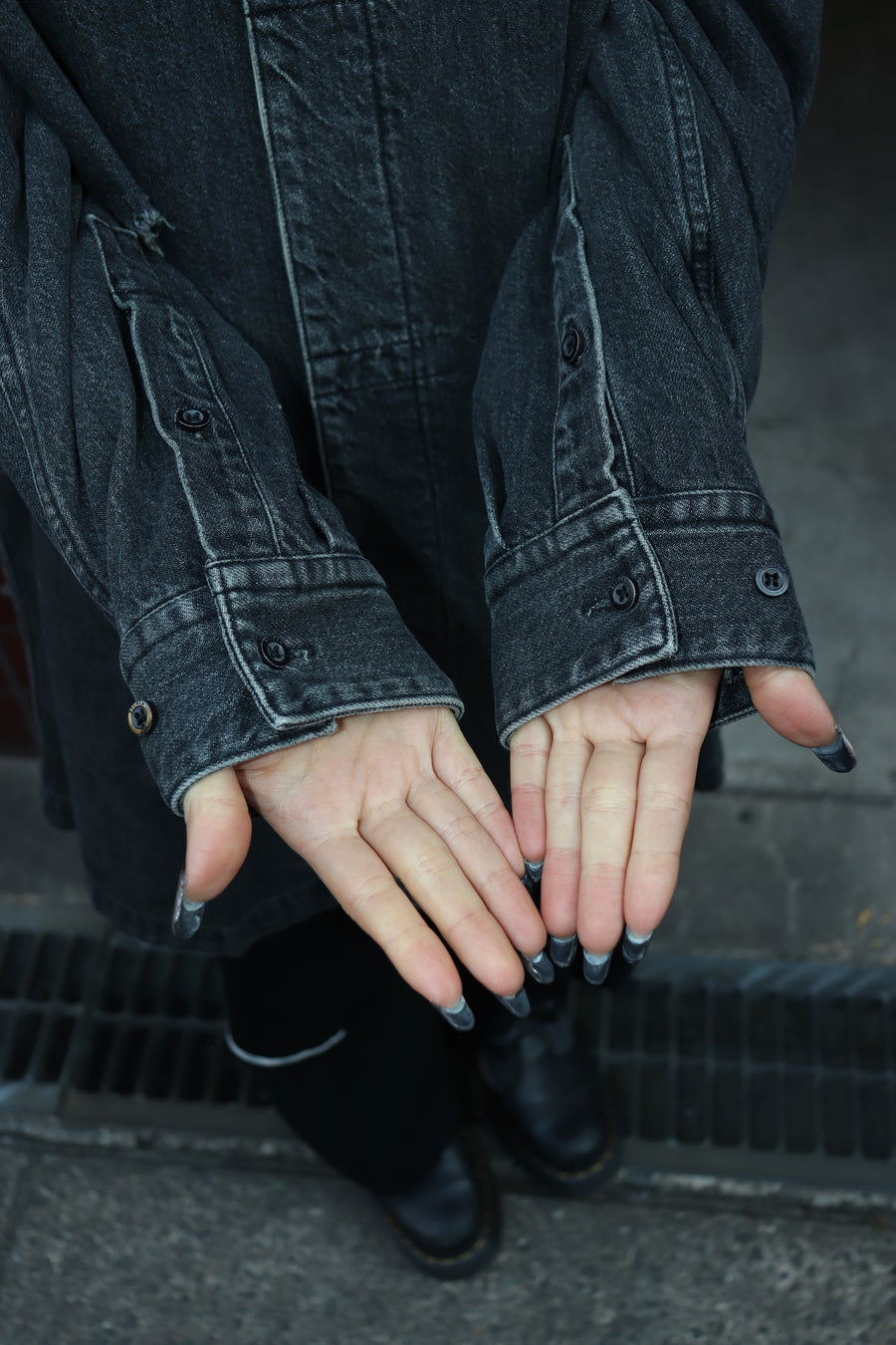 BELPER  DENIM BOWTIE BLOUSE(BLACK)