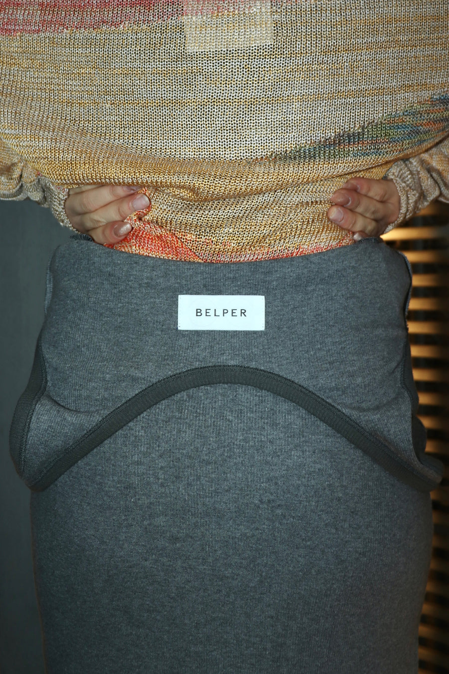 BELPER  OFF SHOULDERS SKIRT(CHARCOAL)