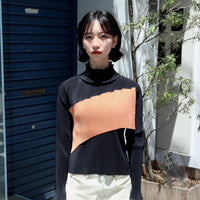 kotohayokozawa(コトハヨコザワ)のSPIRAL WAVE LONG SLEEVE TOP HIGH