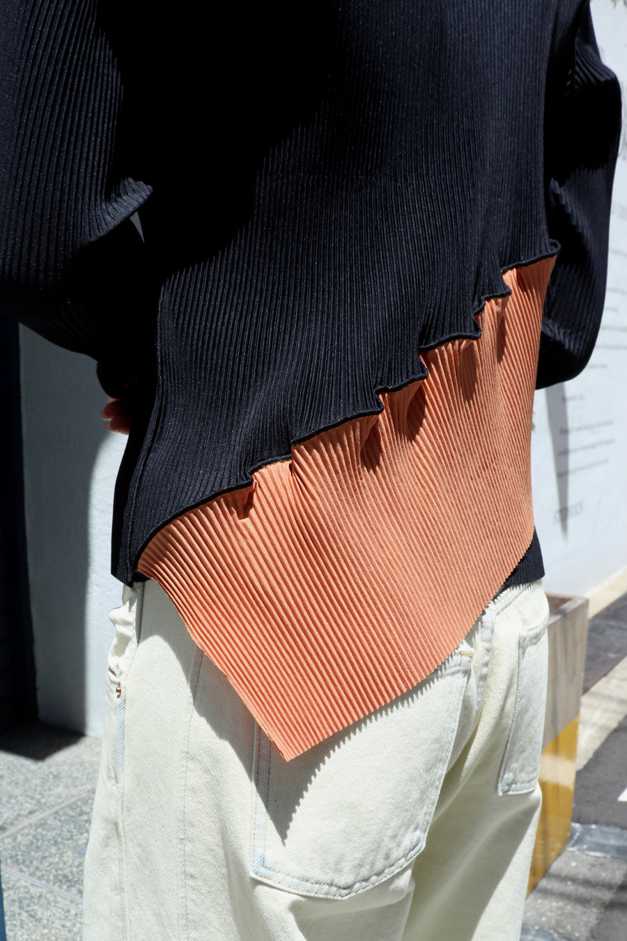 kotohayokozawa  SPIRAL WAVE LONG SLEEVE TOP HIGH NECK(BLACK)