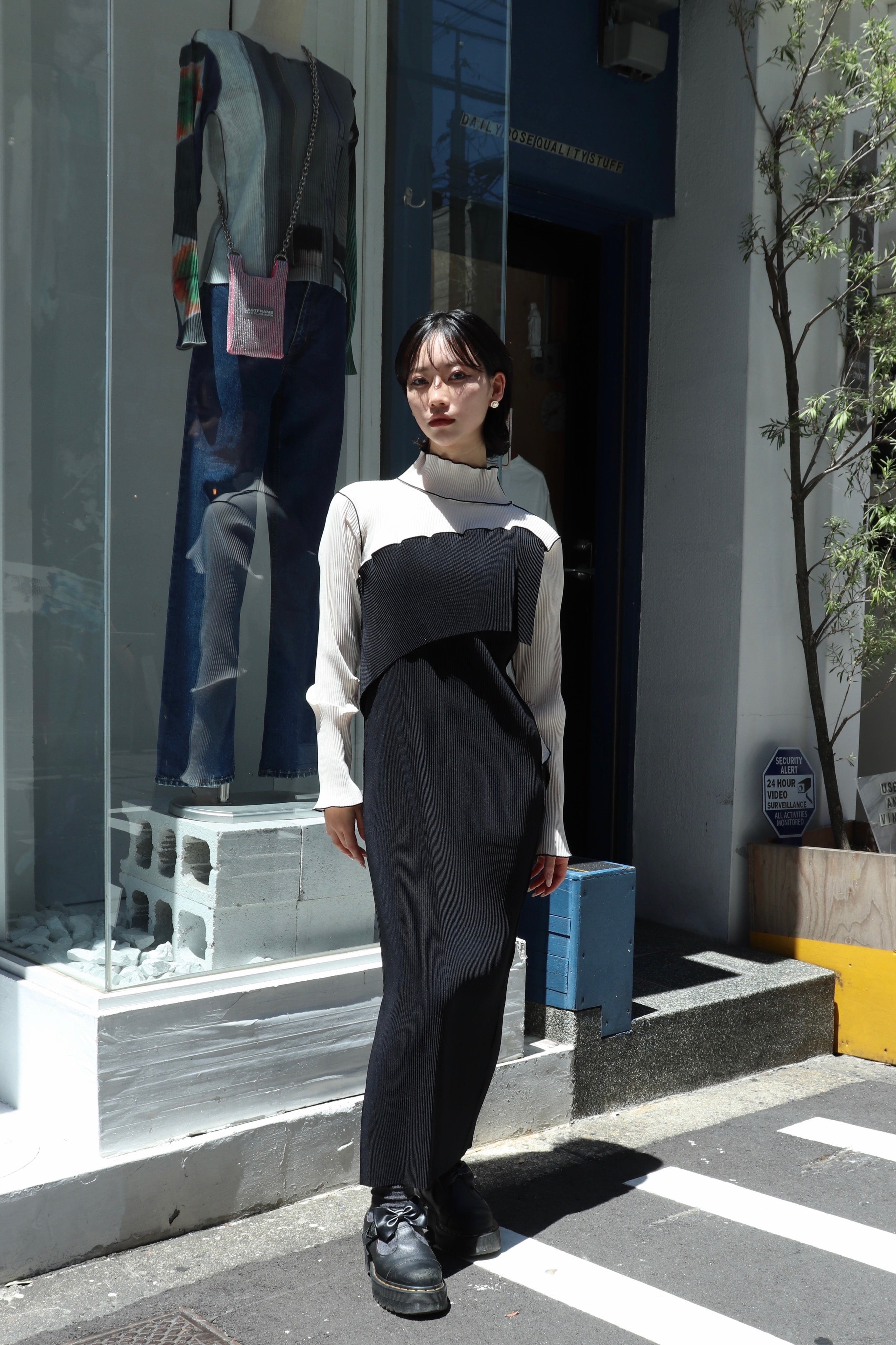 ワンピース SPIRAL WAVE LONG SLEEVE DRESS kotohayokozawa(コトハヨコザワ)のSPIRAL WAVE LONG SLEEVE DRESS HIGH