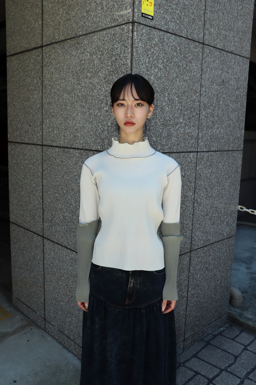 kotohayokozawa  ARM COVER TOP HIGH NECK(LT.BEIGE)