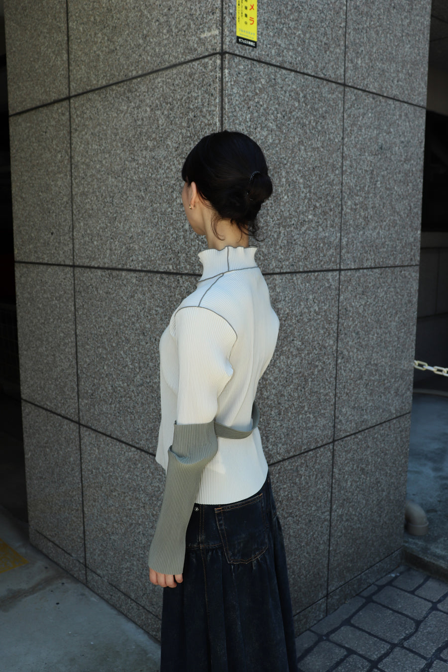 kotohayokozawa  ARM COVER TOP HIGH NECK(LT.BEIGE)