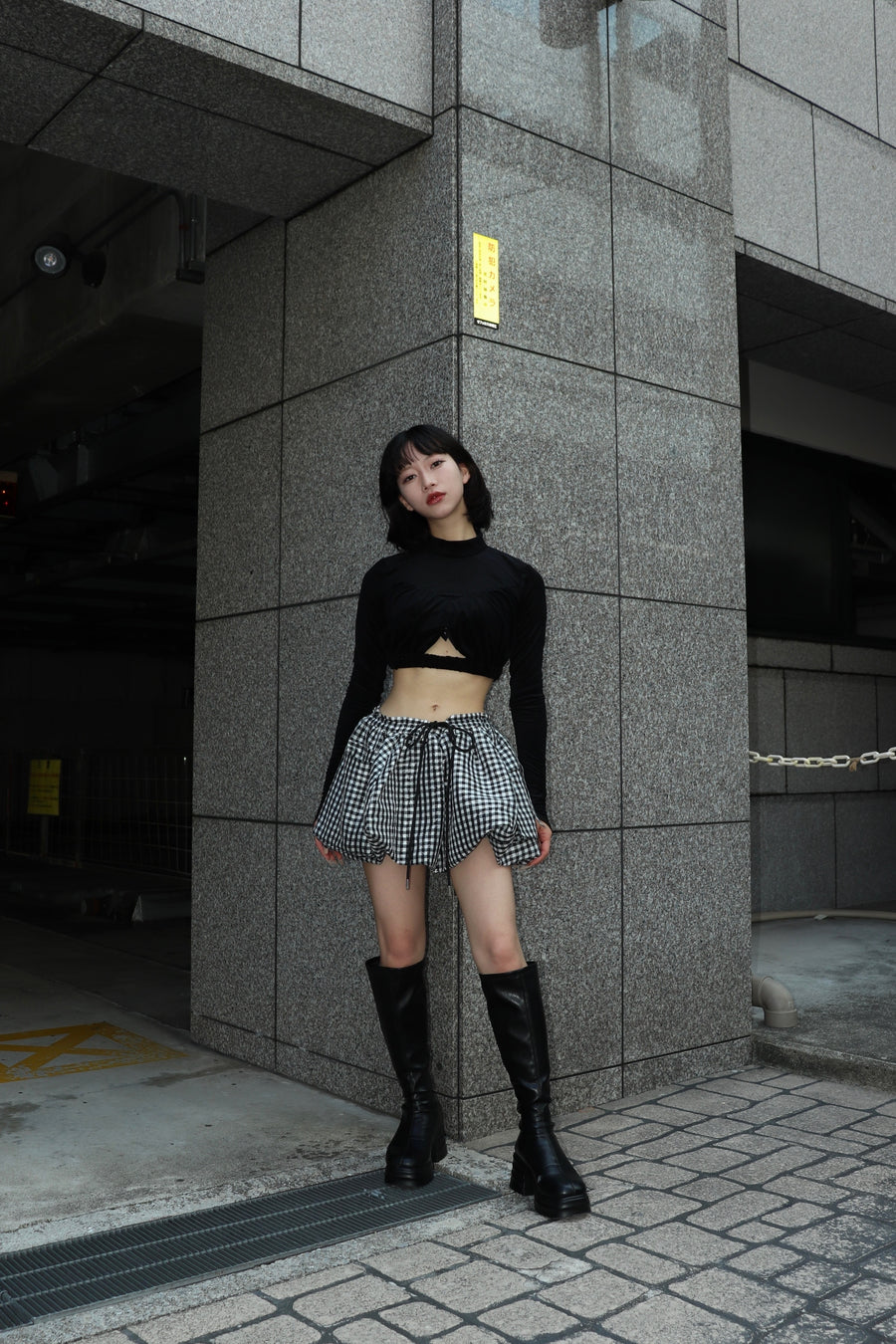 SHIORI MIKATA  velour high-neck top