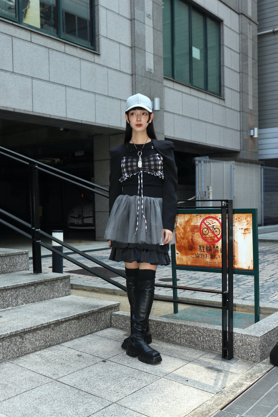 SHIORI MIKATA  power shoulder bolero(BLACK)