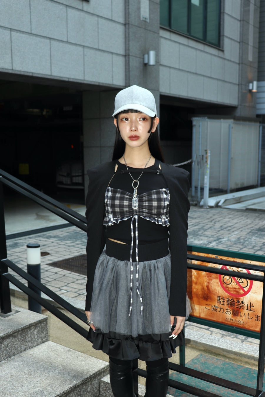 SHIORI MIKATA  power shoulder bolero(BLACK)