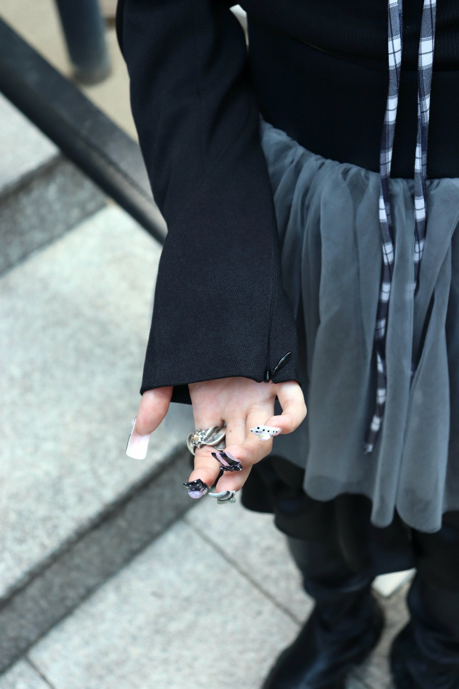 SHIORI MIKATA  power shoulder bolero(BLACK)